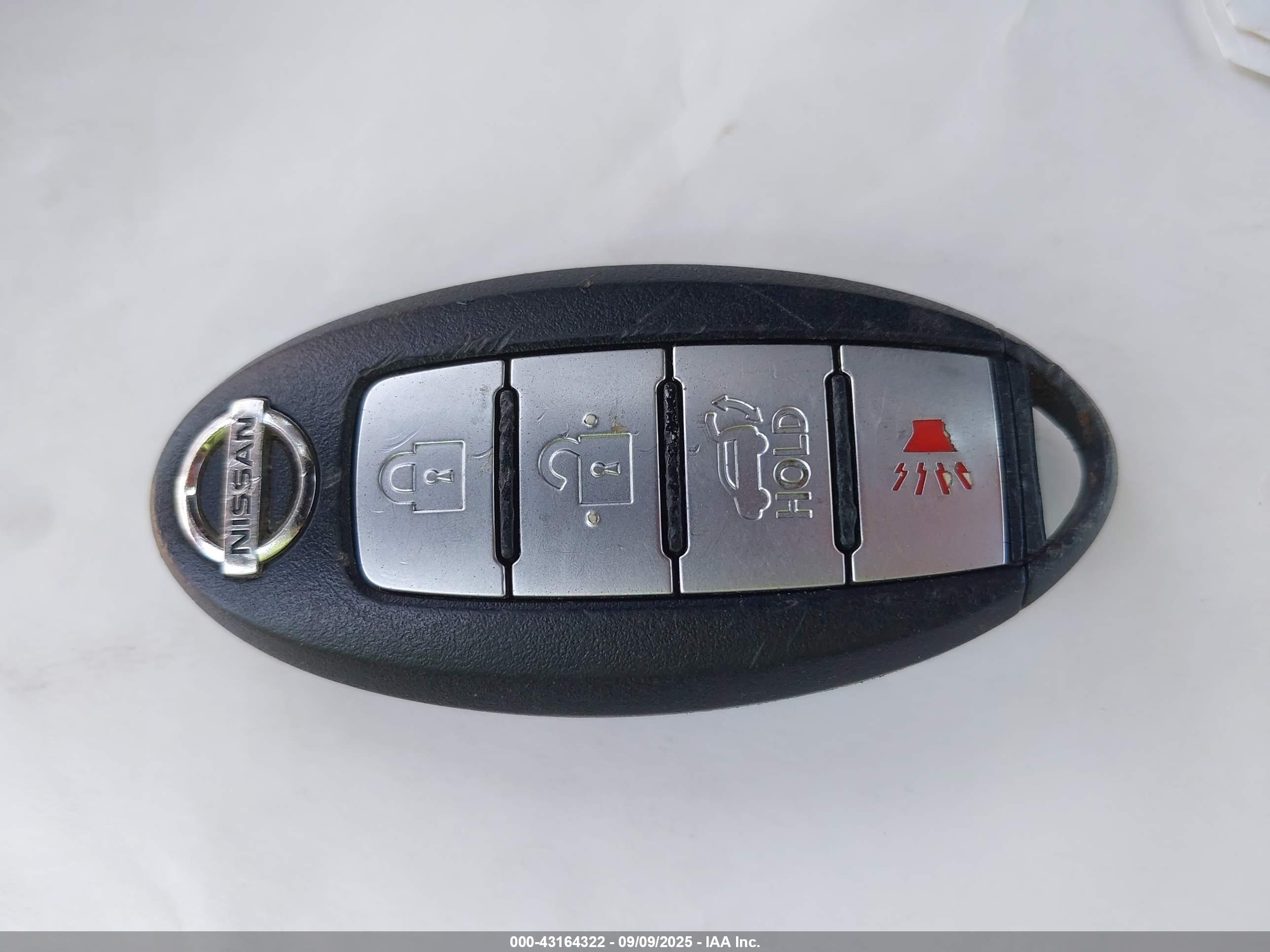 NISSAN ROGUE image 11