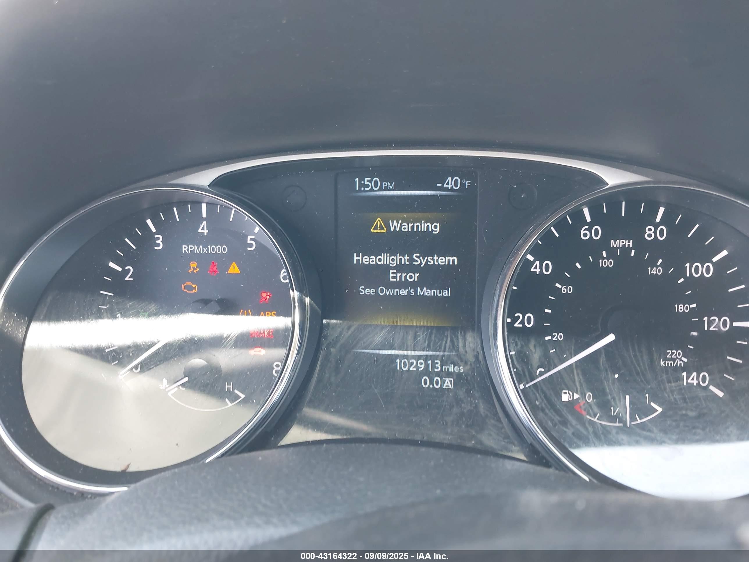 NISSAN ROGUE image 7