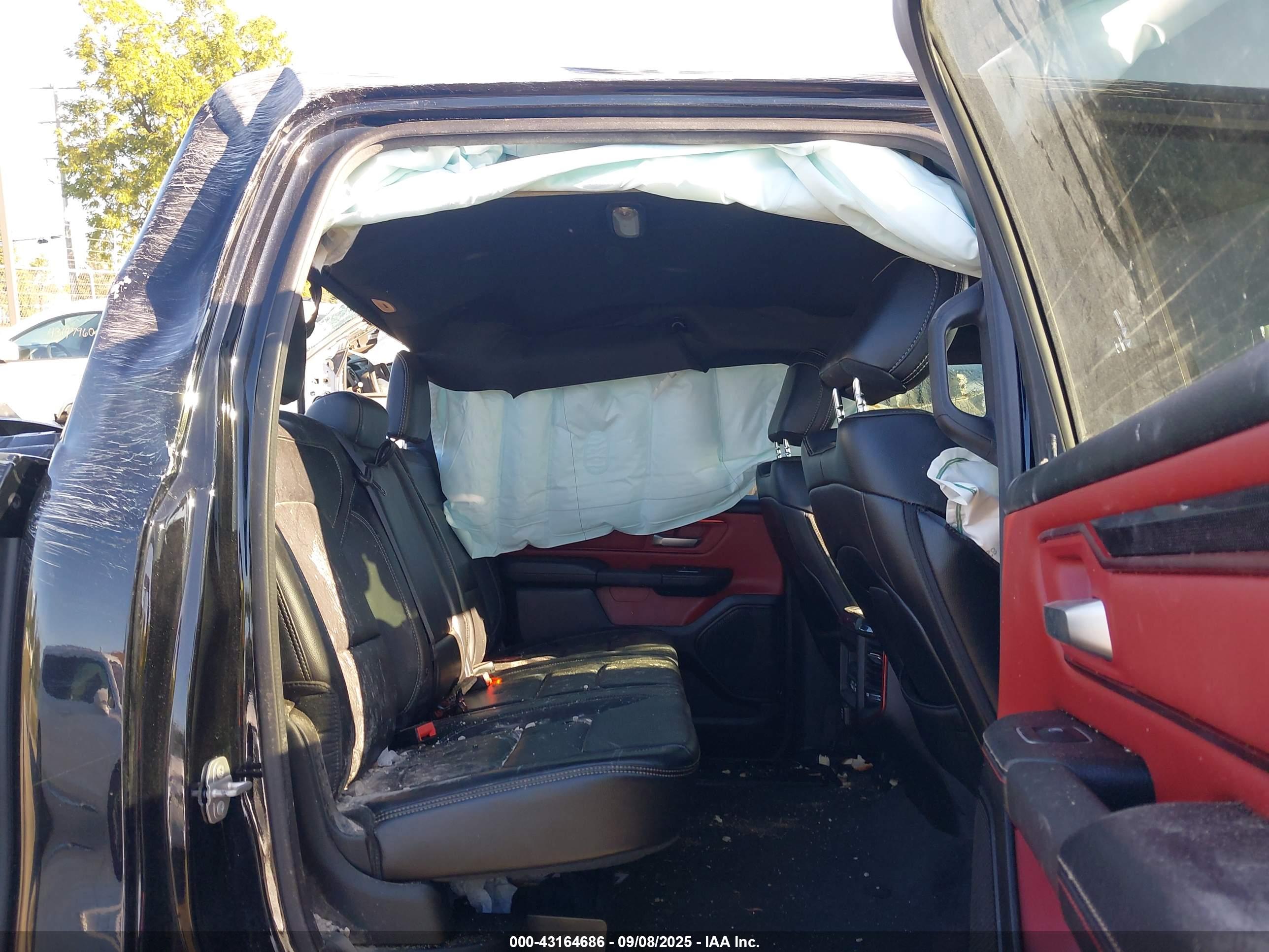 RAM 1500 image 8