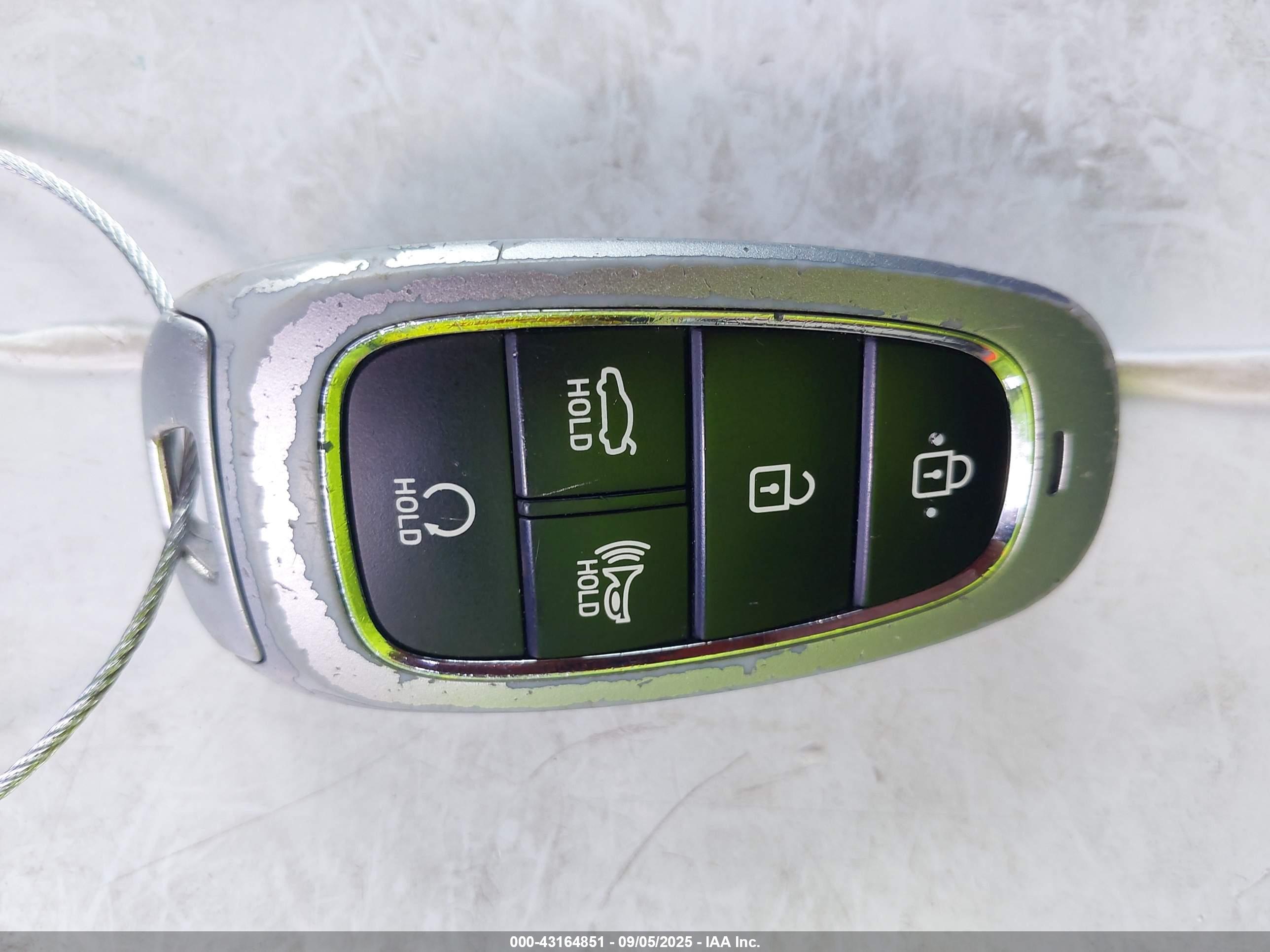 HYUNDAI SONATA image 11