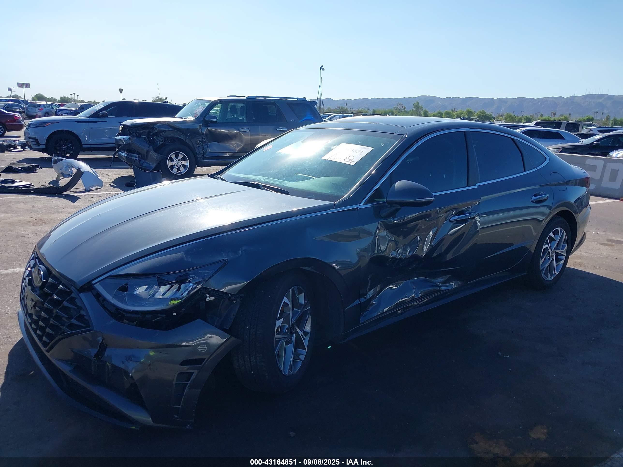 HYUNDAI SONATA image 6