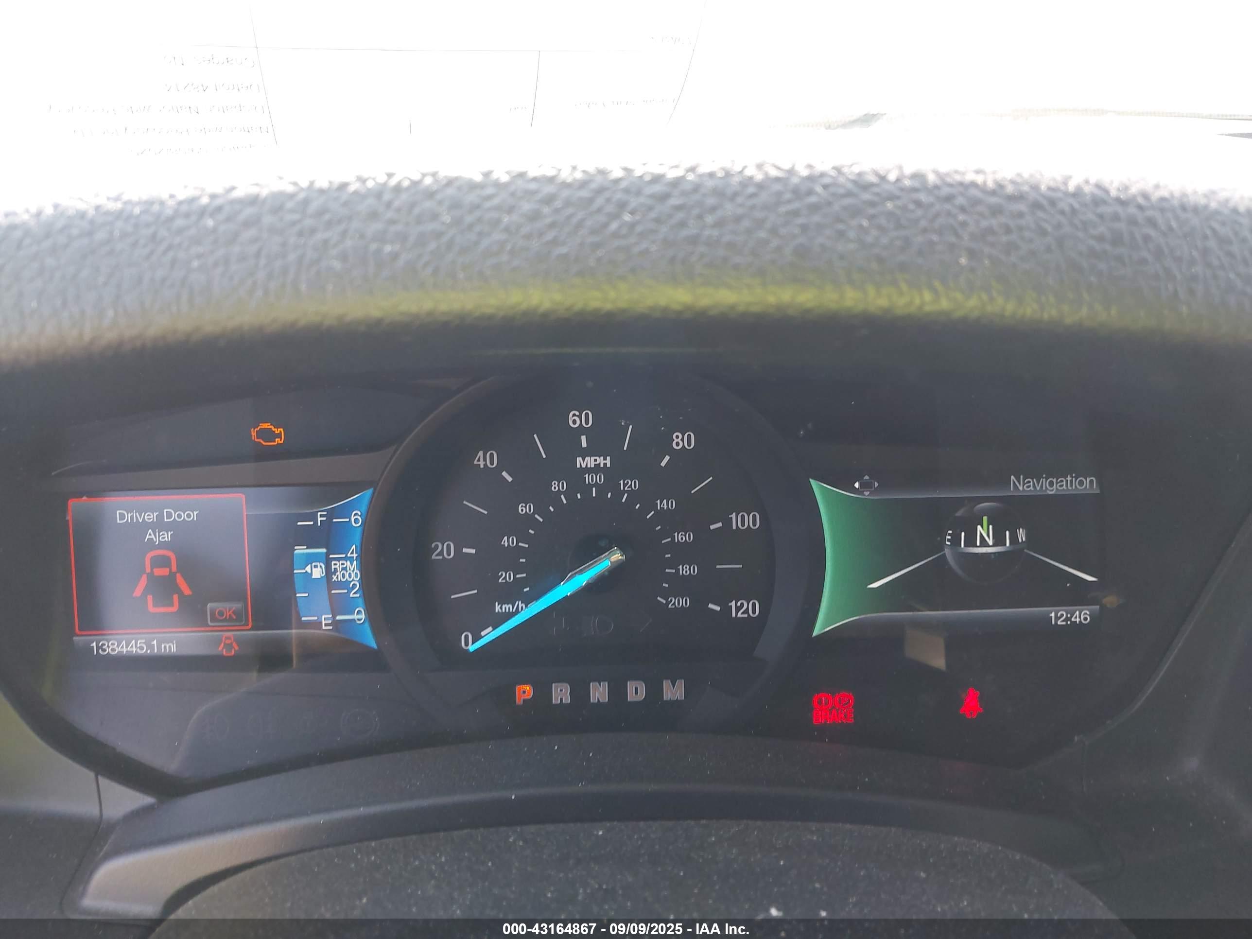 FORD EXPEDITION image 7