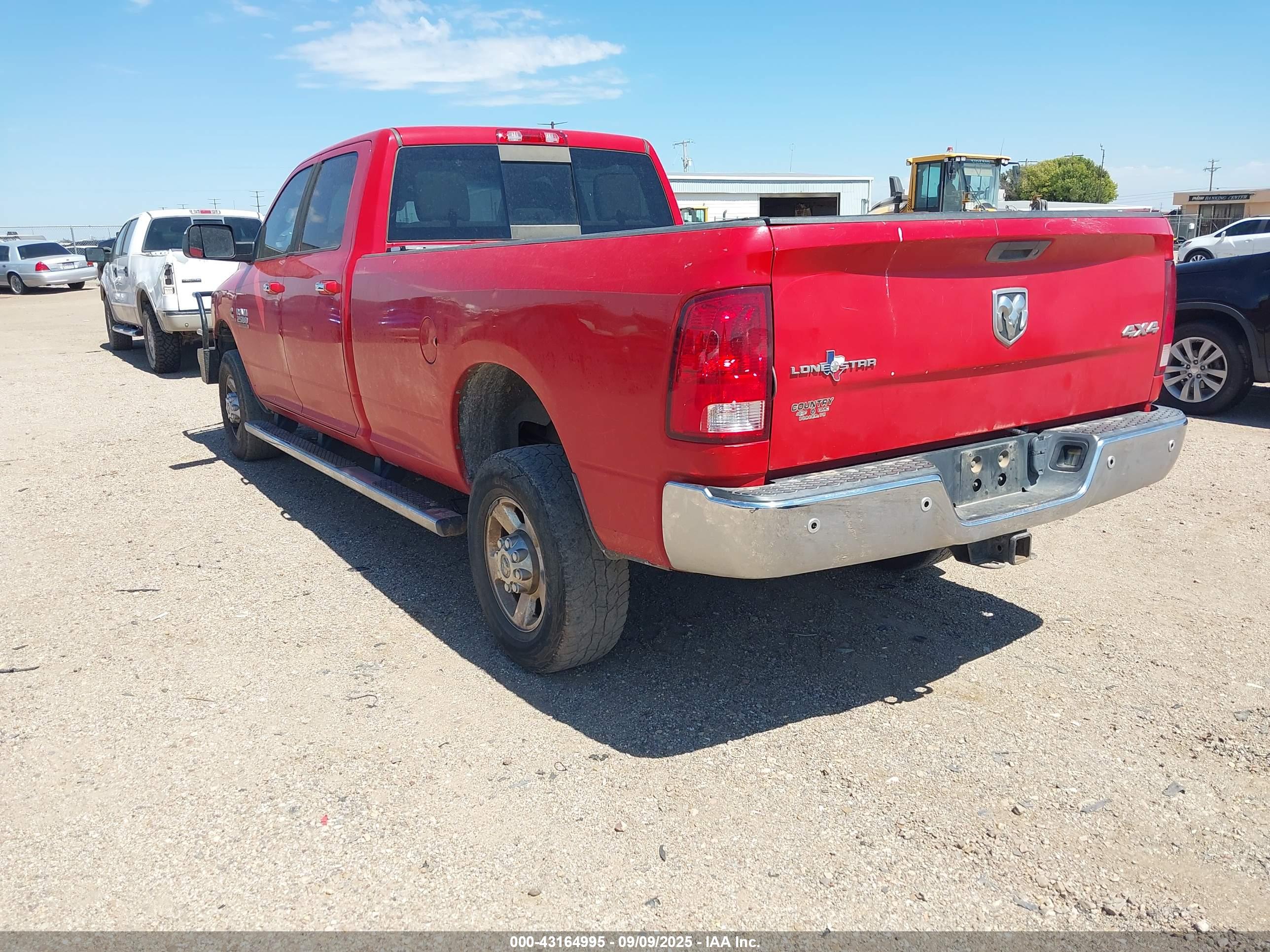 RAM 2500 image 3