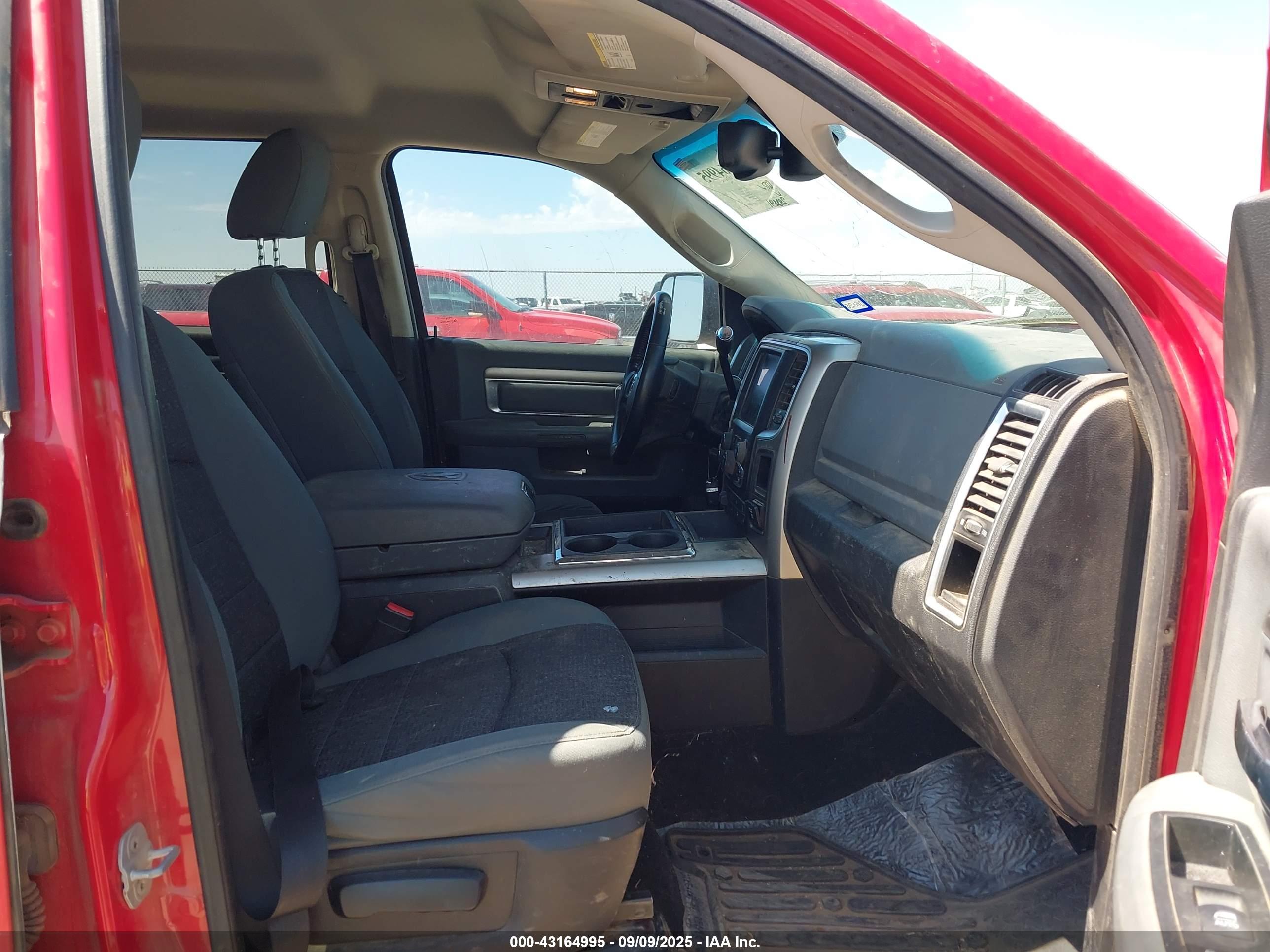 RAM 2500 image 5