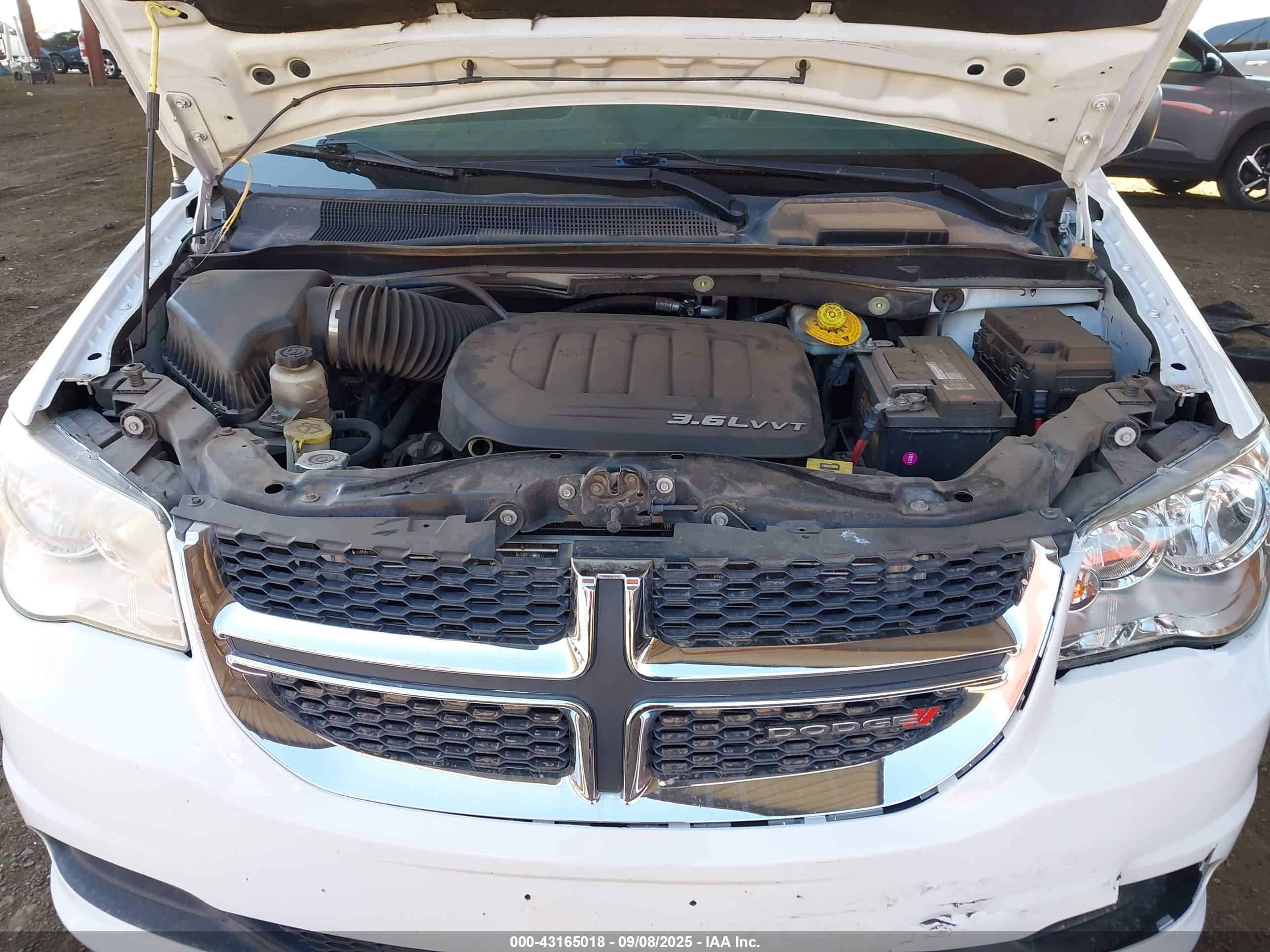 DODGE GRAND image 10