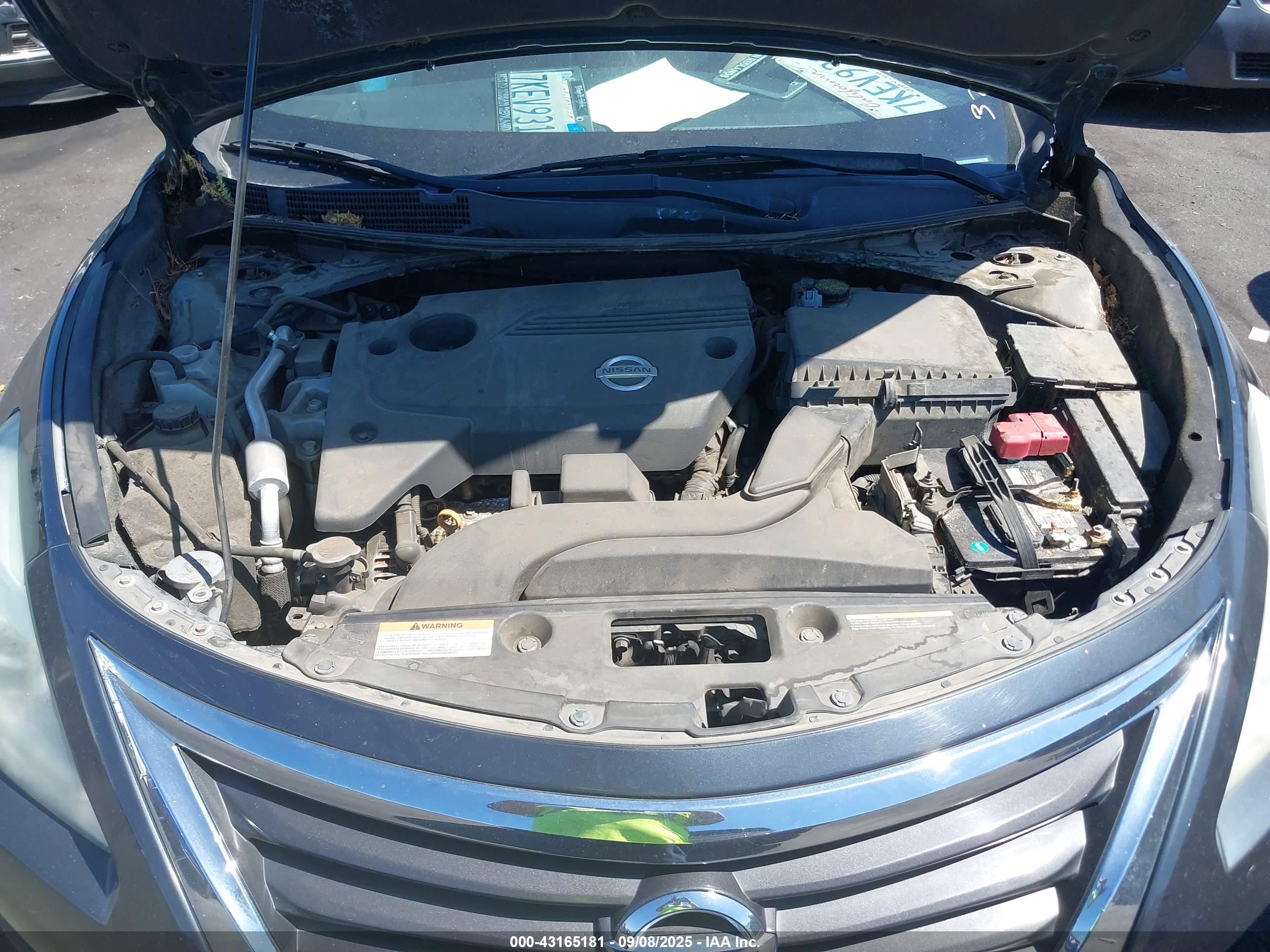 NISSAN ALTIMA image 10