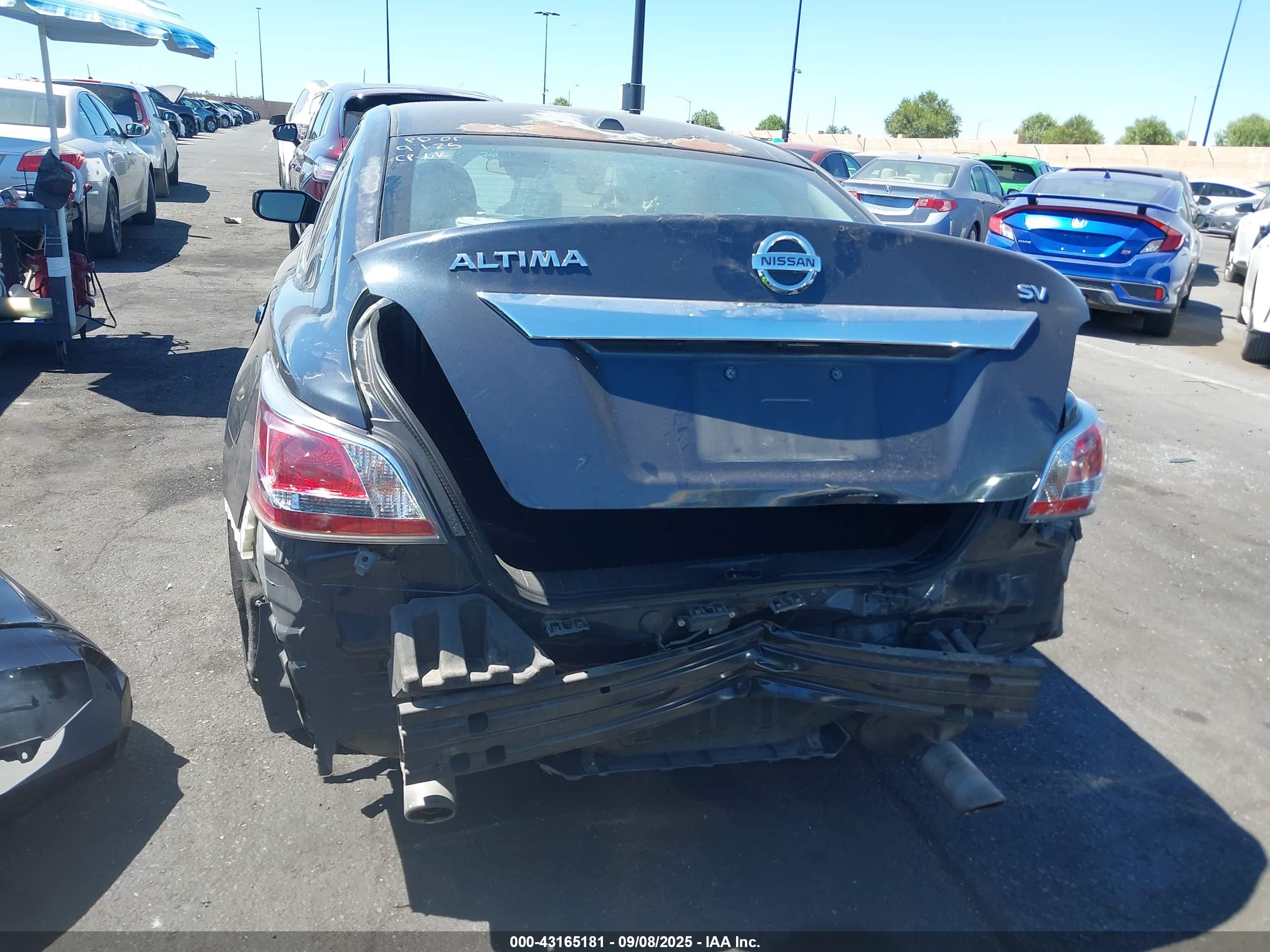 NISSAN ALTIMA image 6