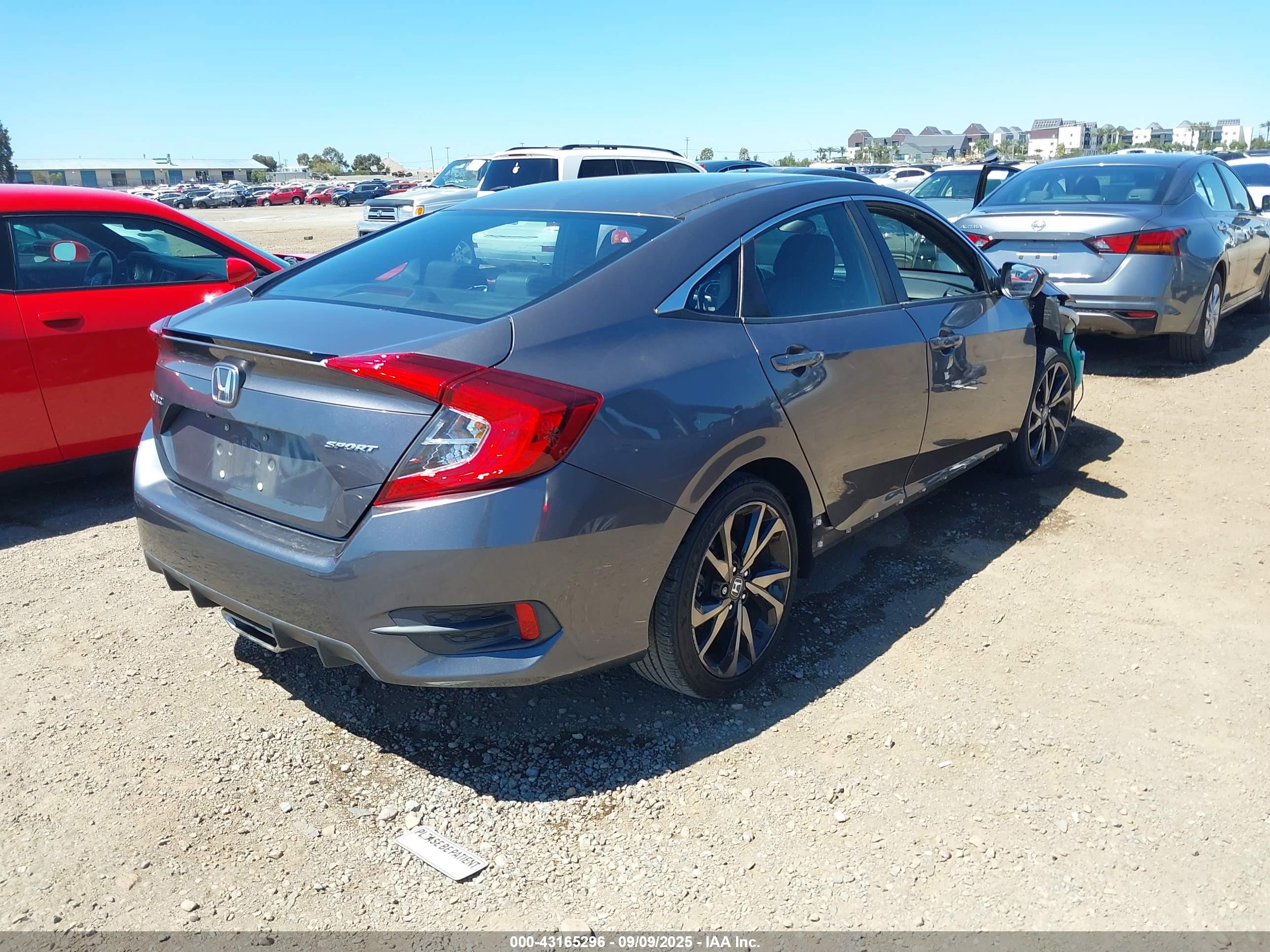 HONDA CIVIC image 4