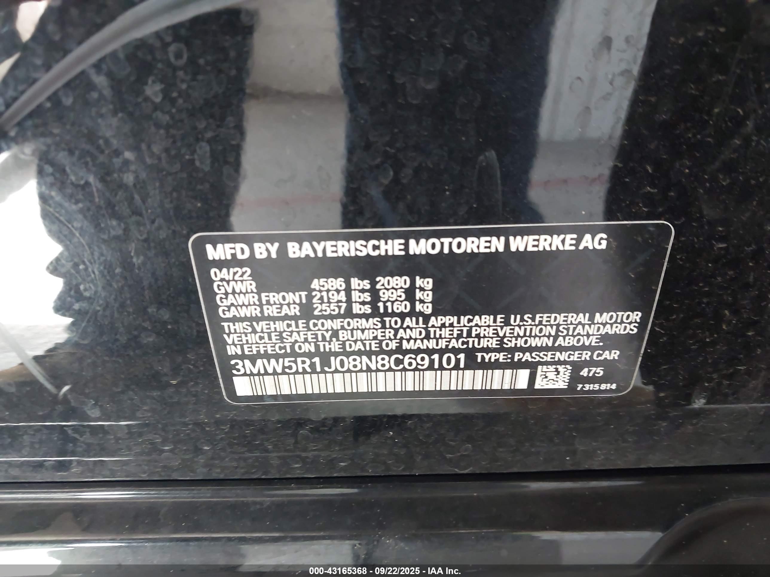 BMW 330I image 9
