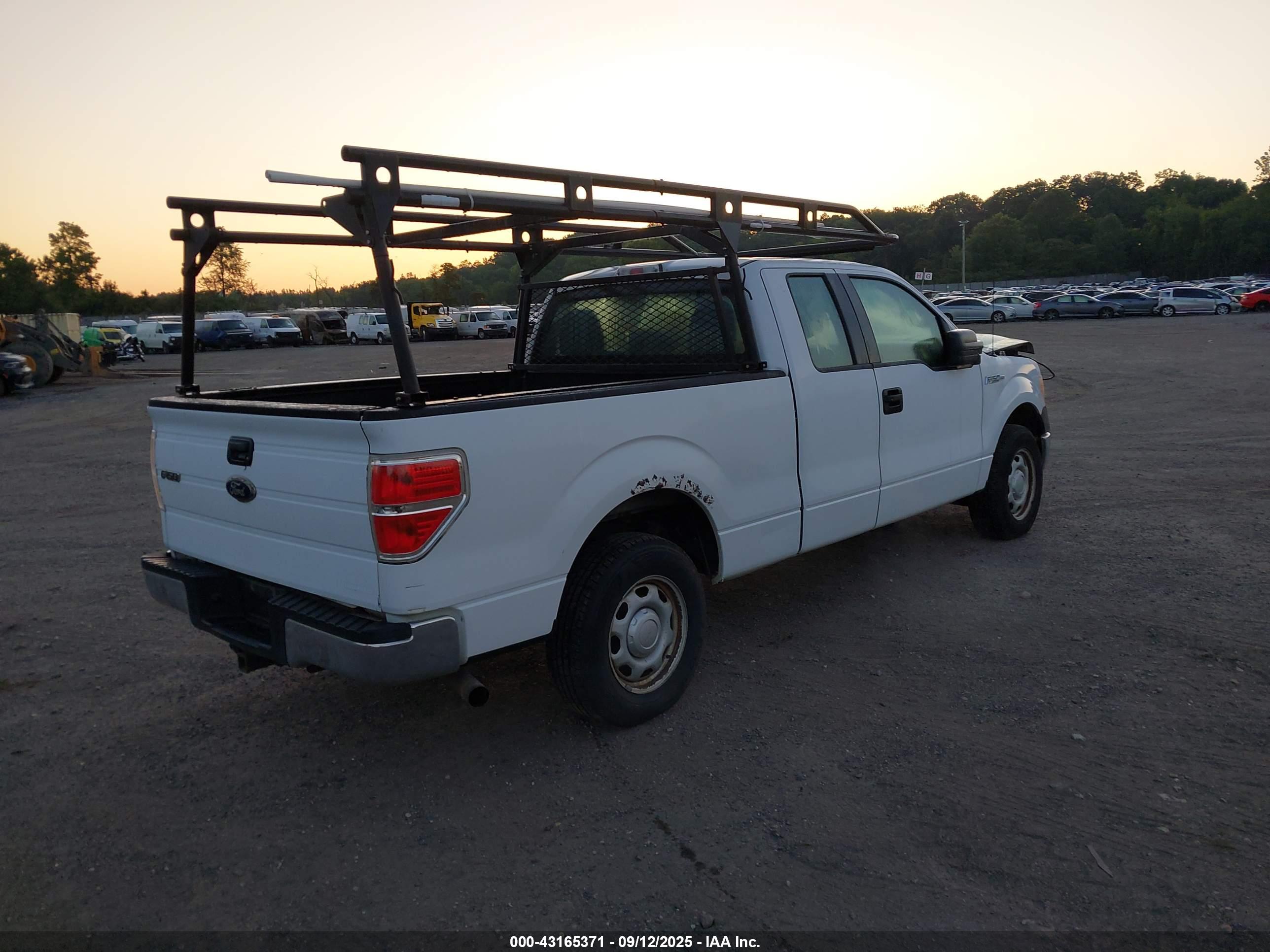FORD F-150 image 4