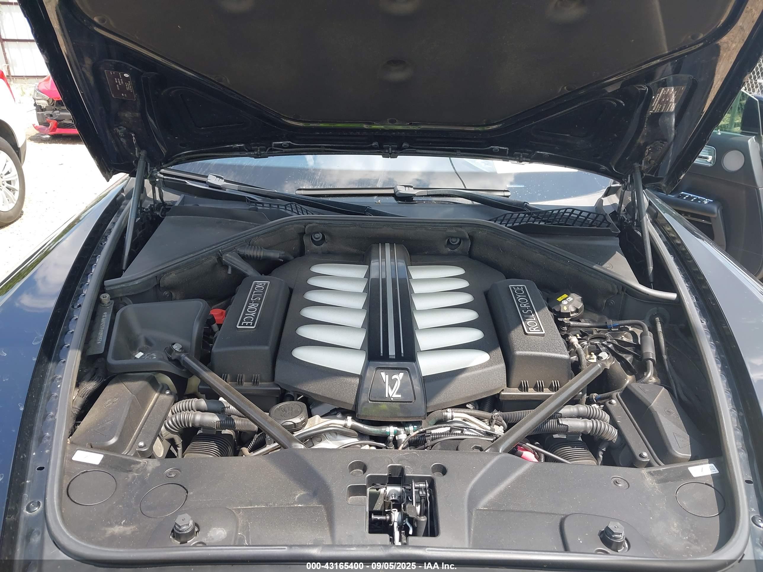 ROLLS-ROYCE WRAITH image 10