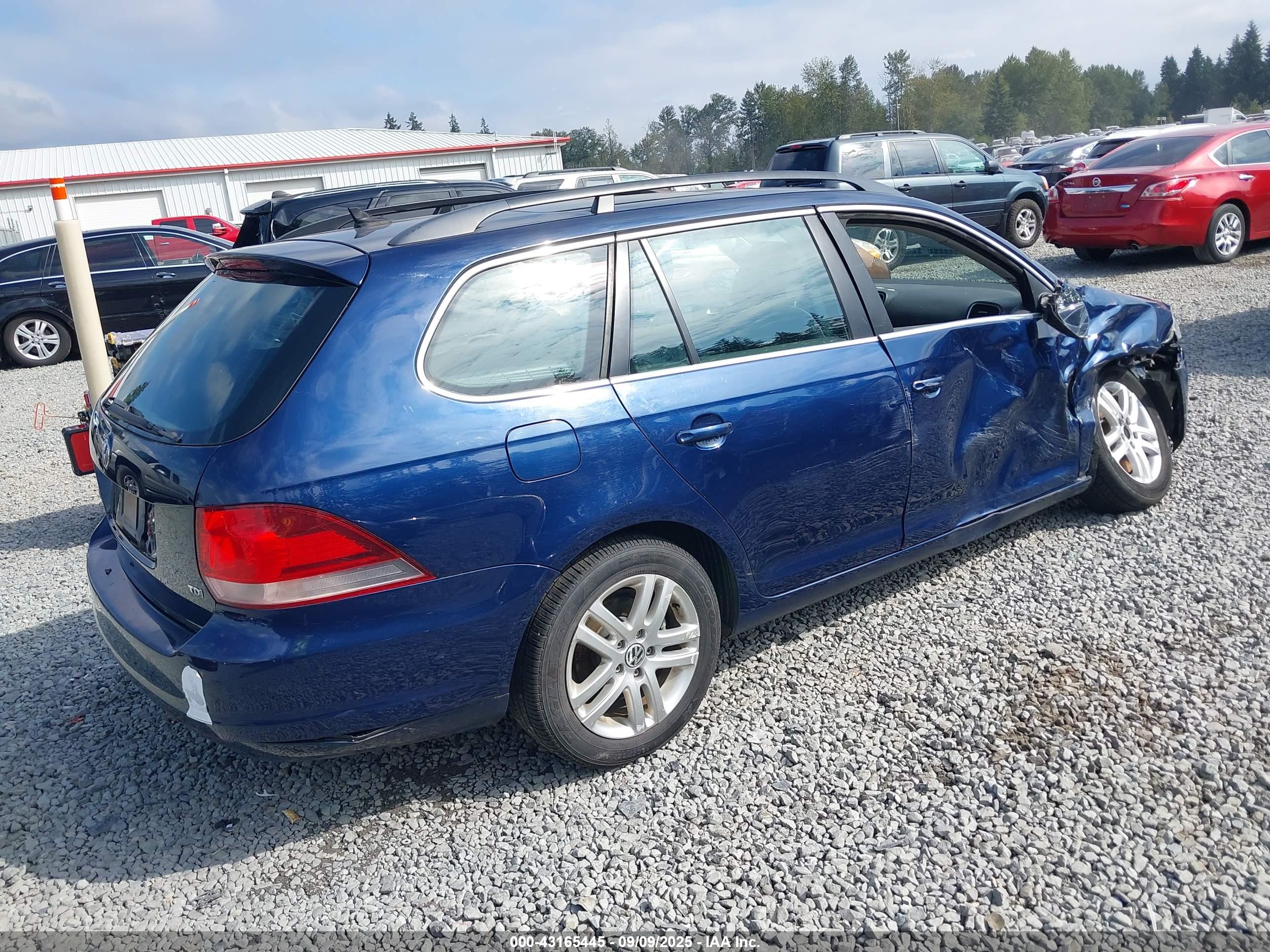 VOLKSWAGEN JETTA image 4