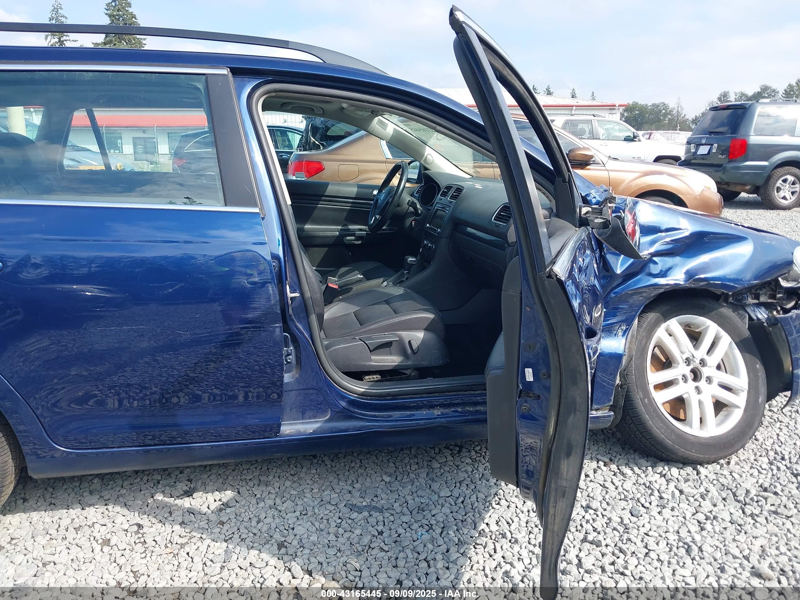 VOLKSWAGEN JETTA image 5