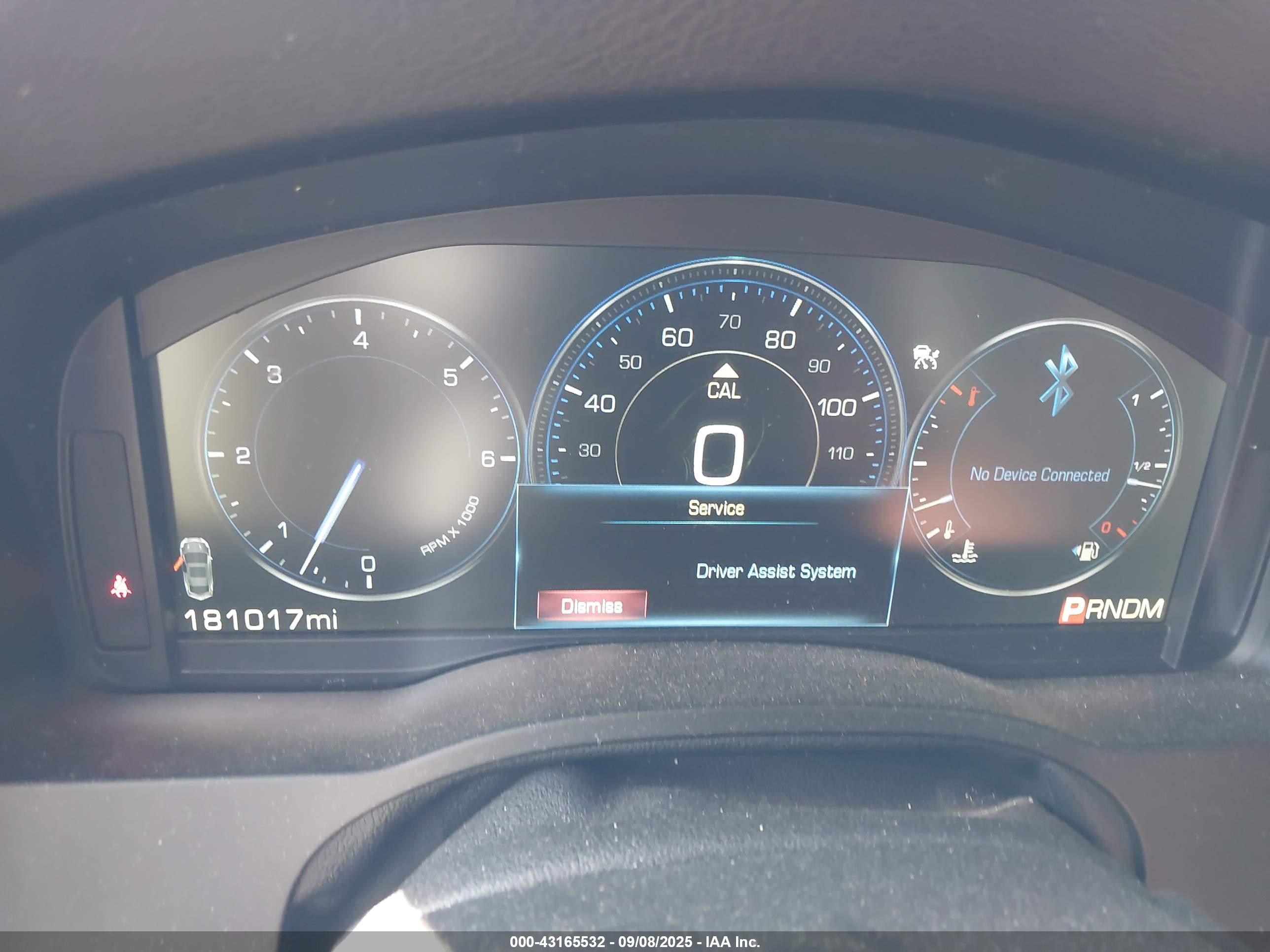 CADILLAC ESCALADE image 7