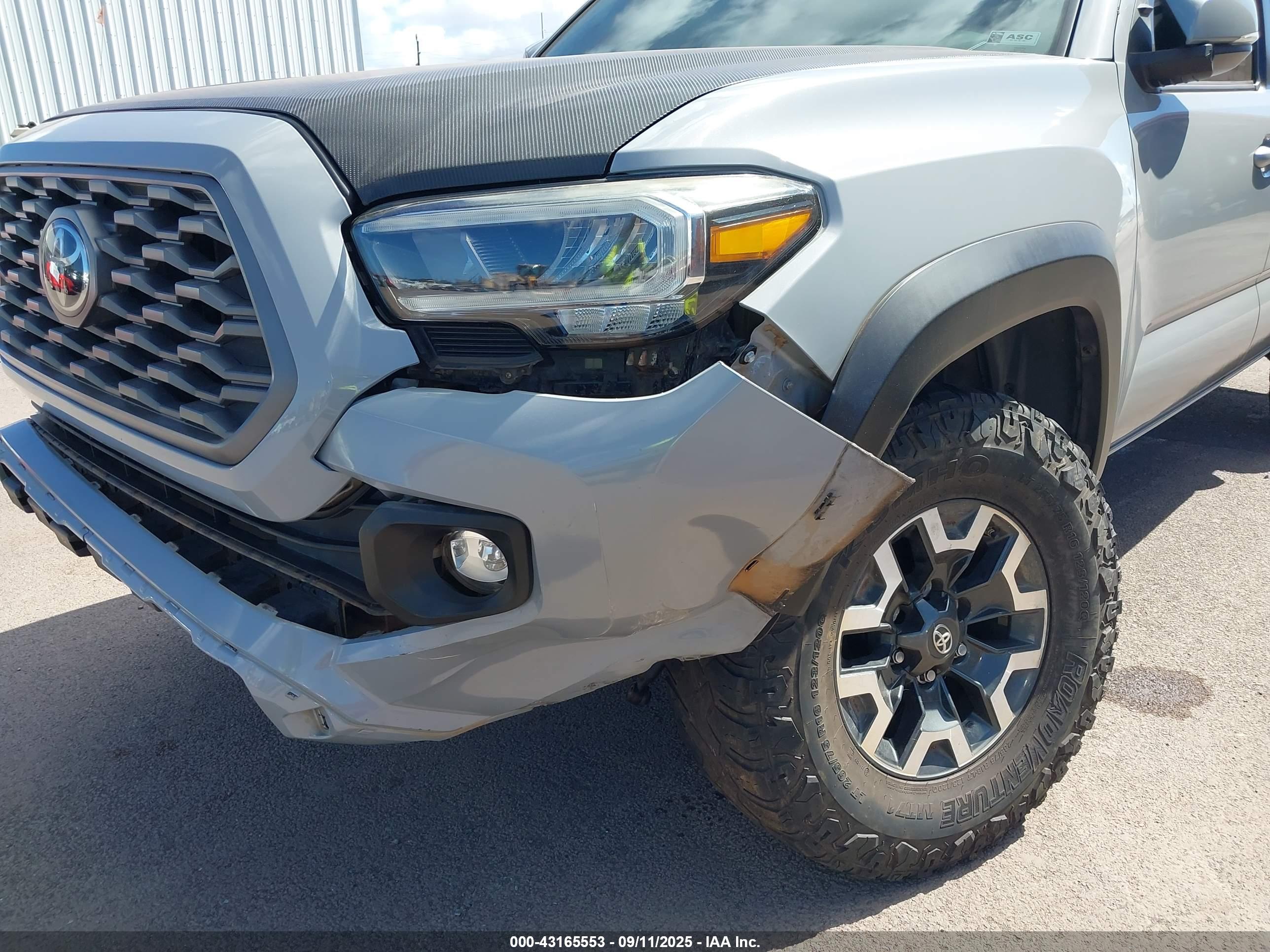 TOYOTA TACOMA image 6