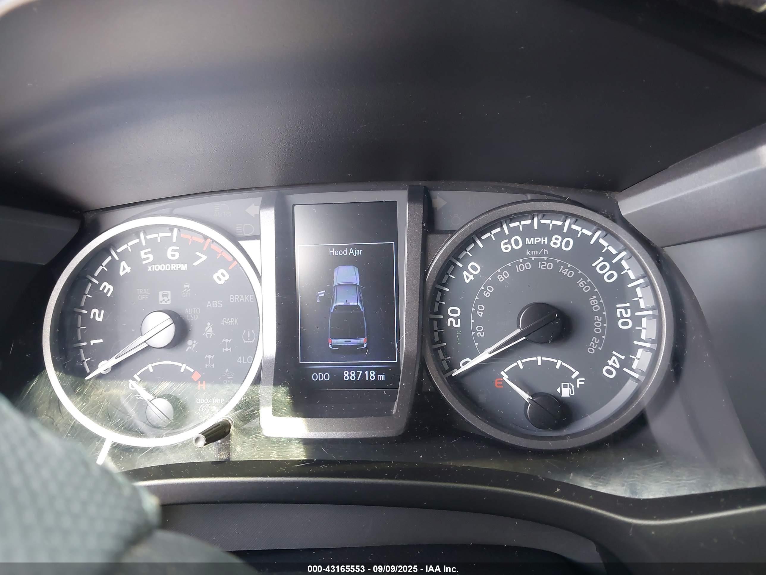 TOYOTA TACOMA image 7