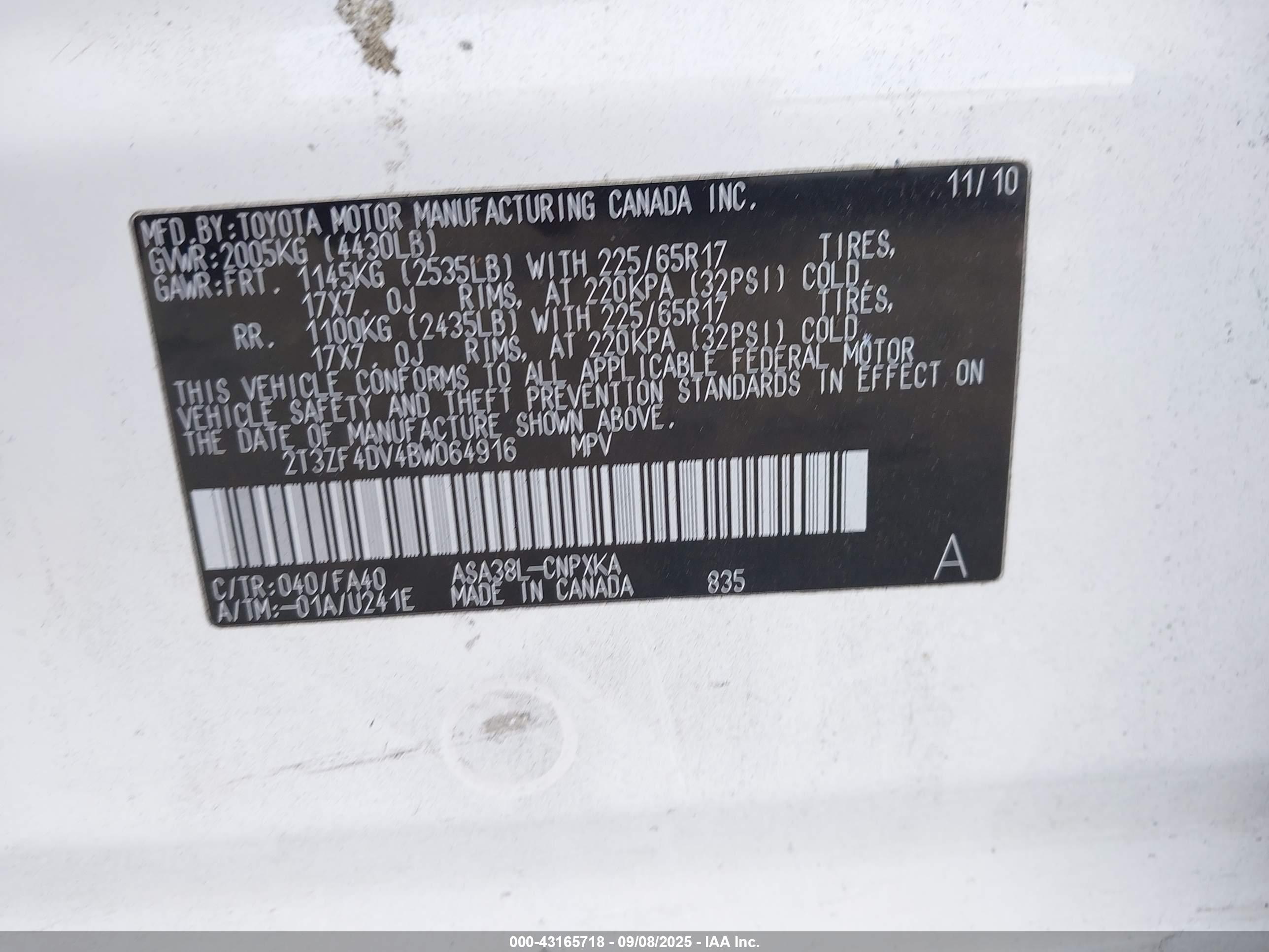 TOYOTA RAV4 image 9