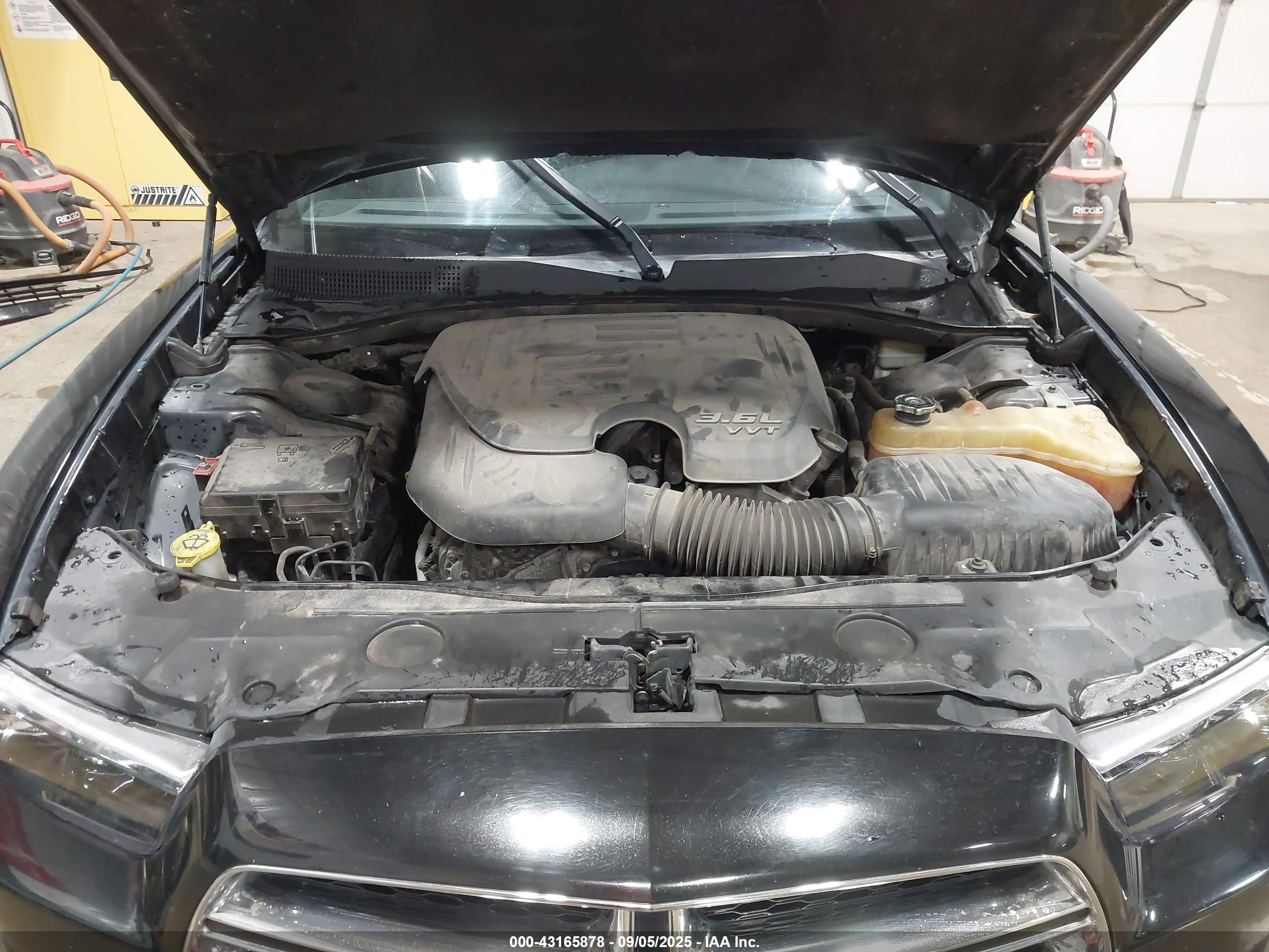DODGE CHARGER image 10