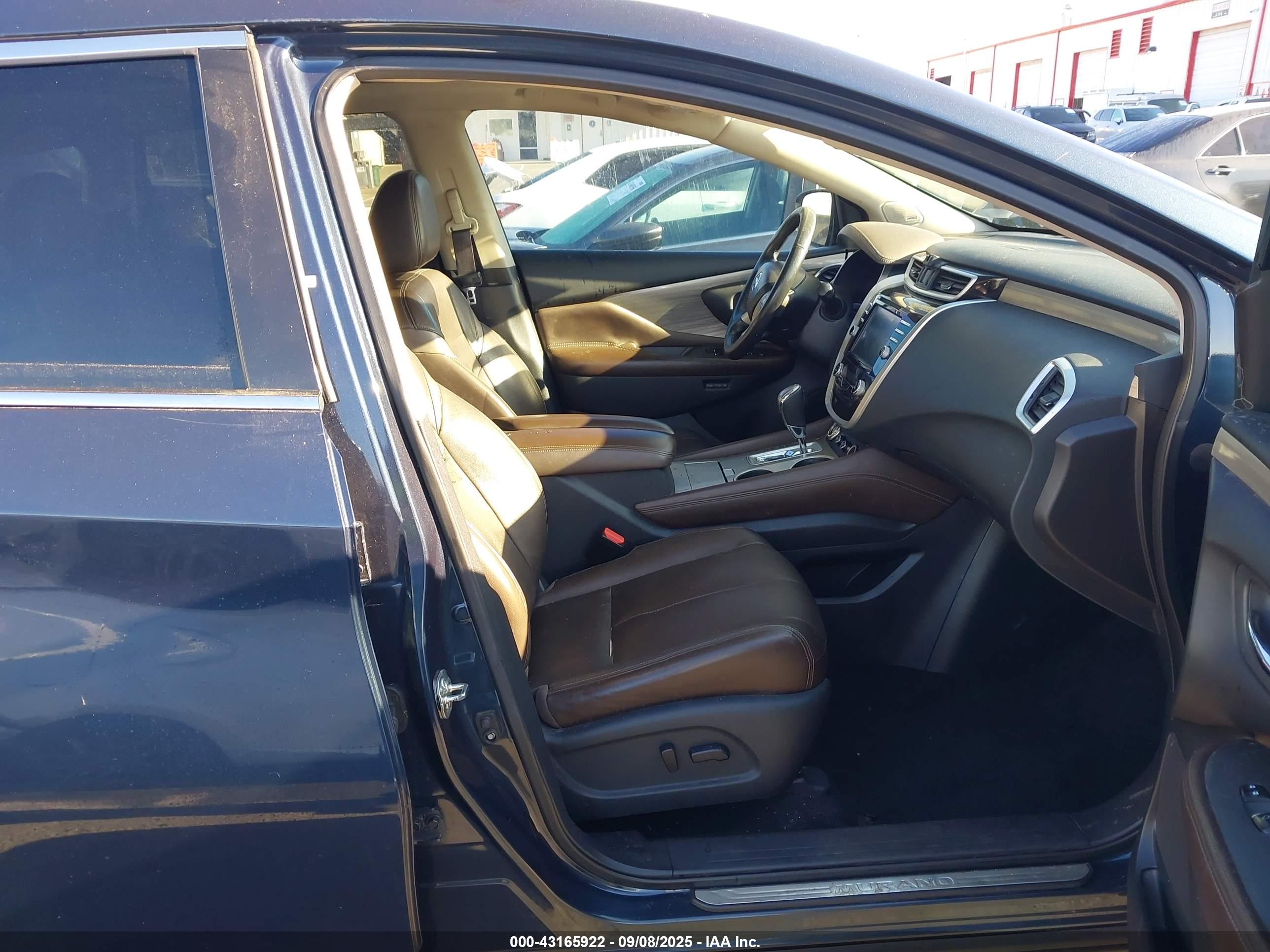 NISSAN MURANO image 5