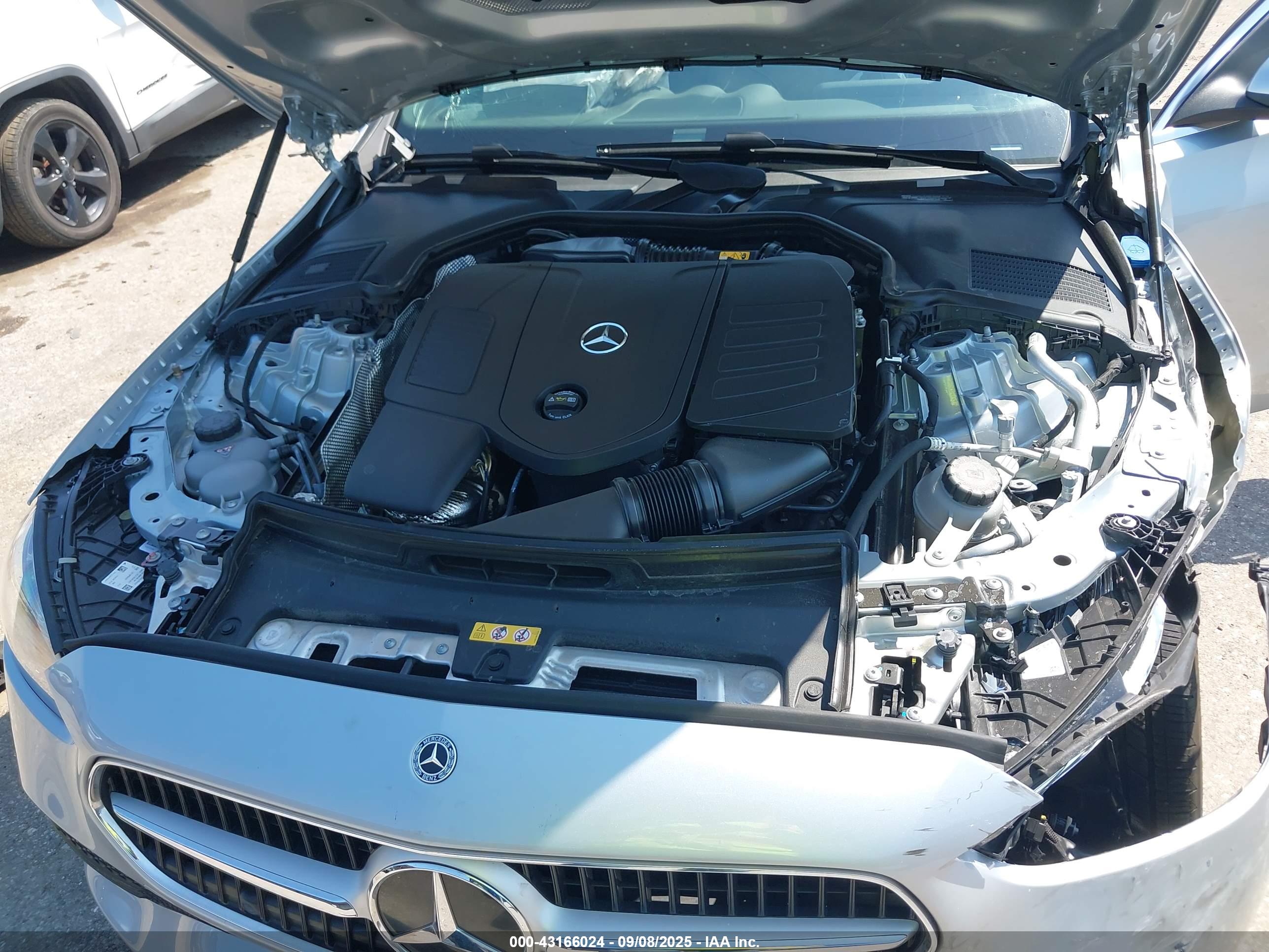 MERCEDES-BENZ C image 10