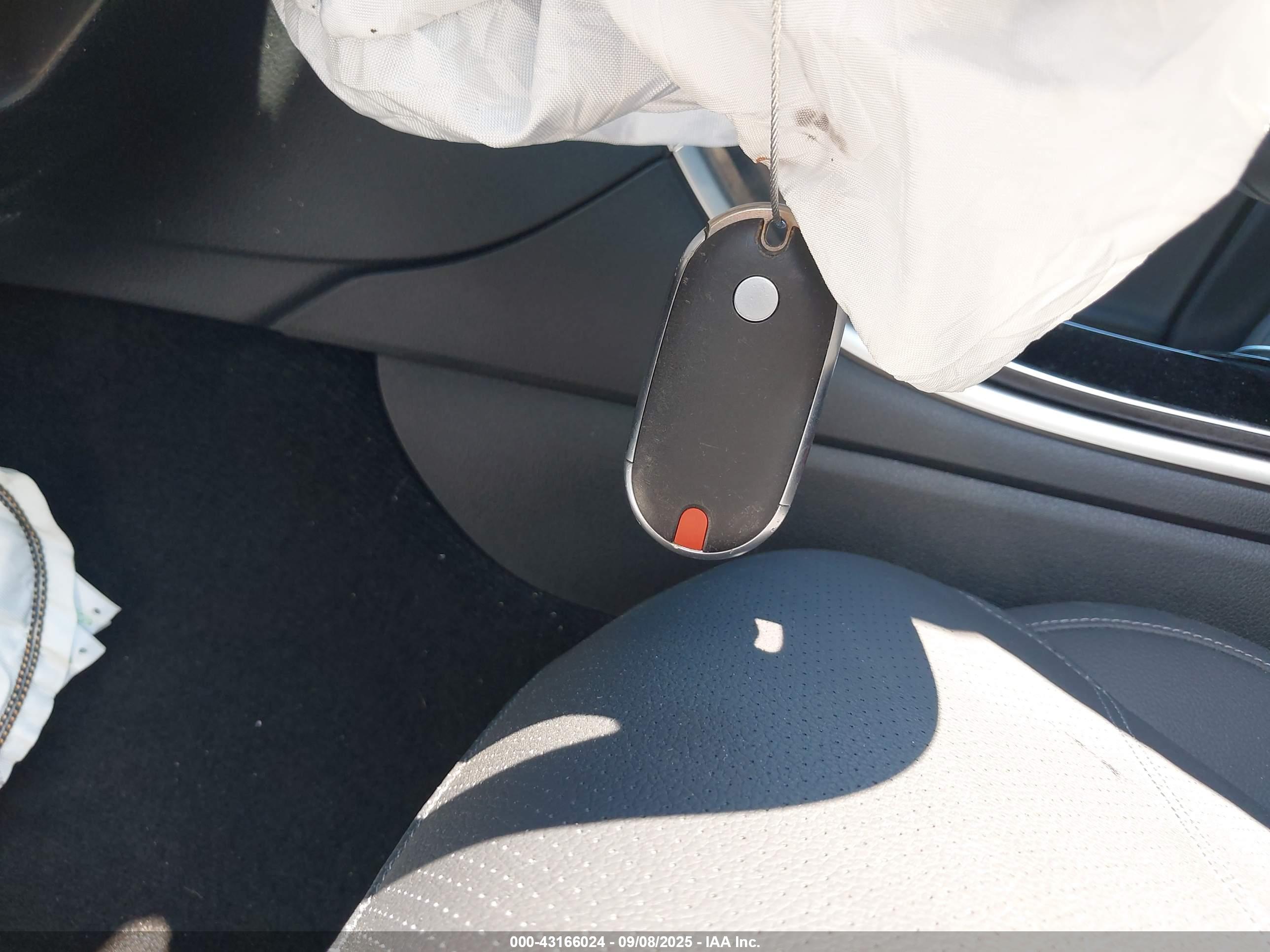 MERCEDES-BENZ C image 11