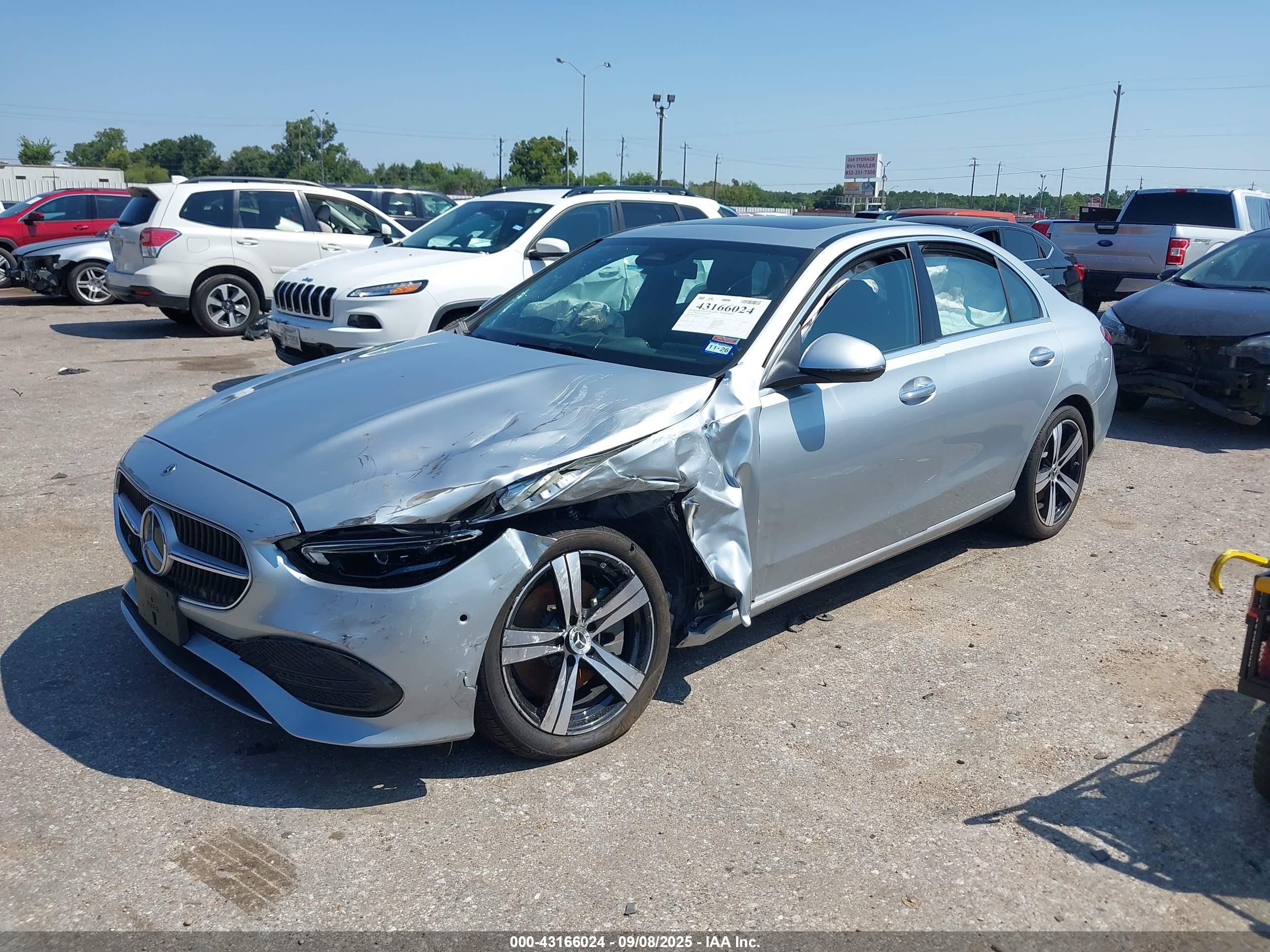 MERCEDES-BENZ C image 2