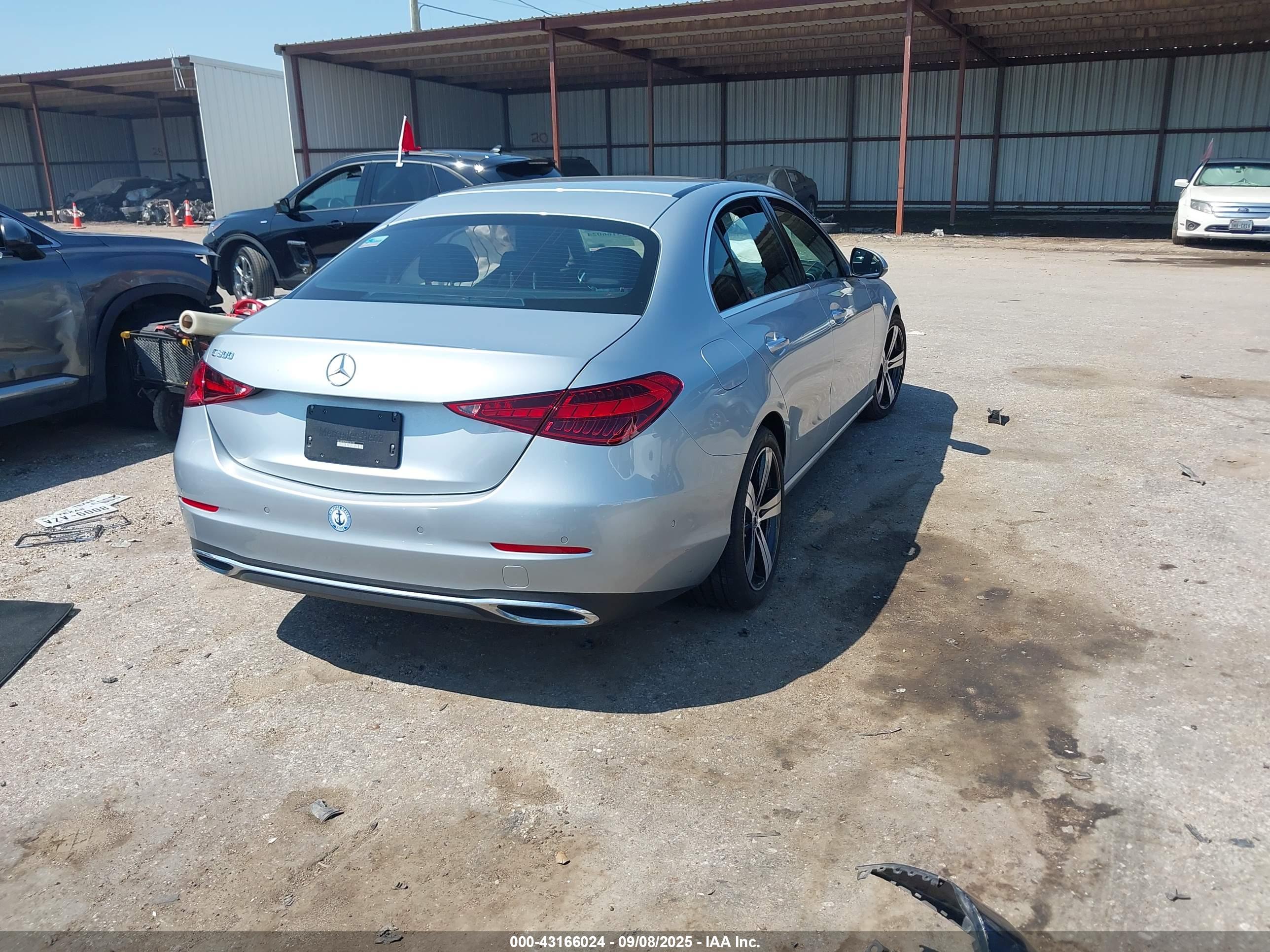 MERCEDES-BENZ C image 4
