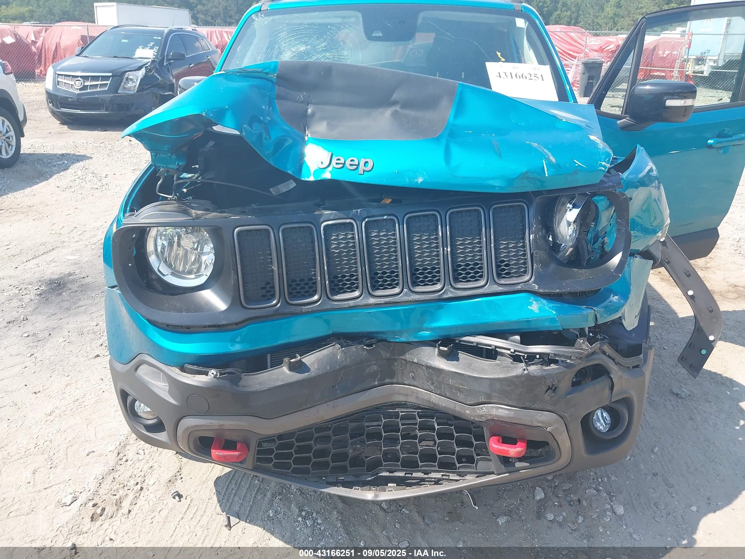 JEEP RENEGADE image 6