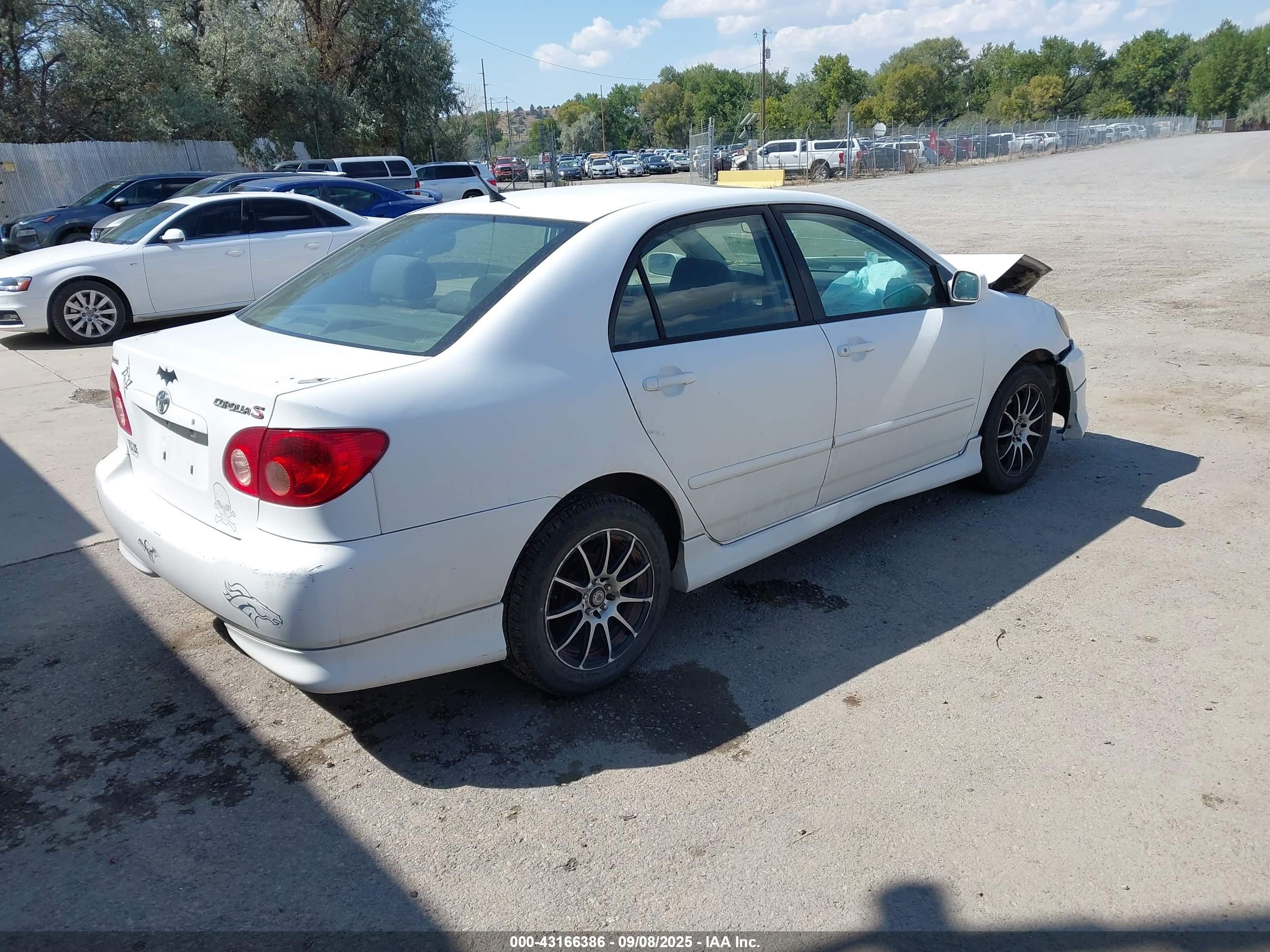 TOYOTA COROLLA image 4