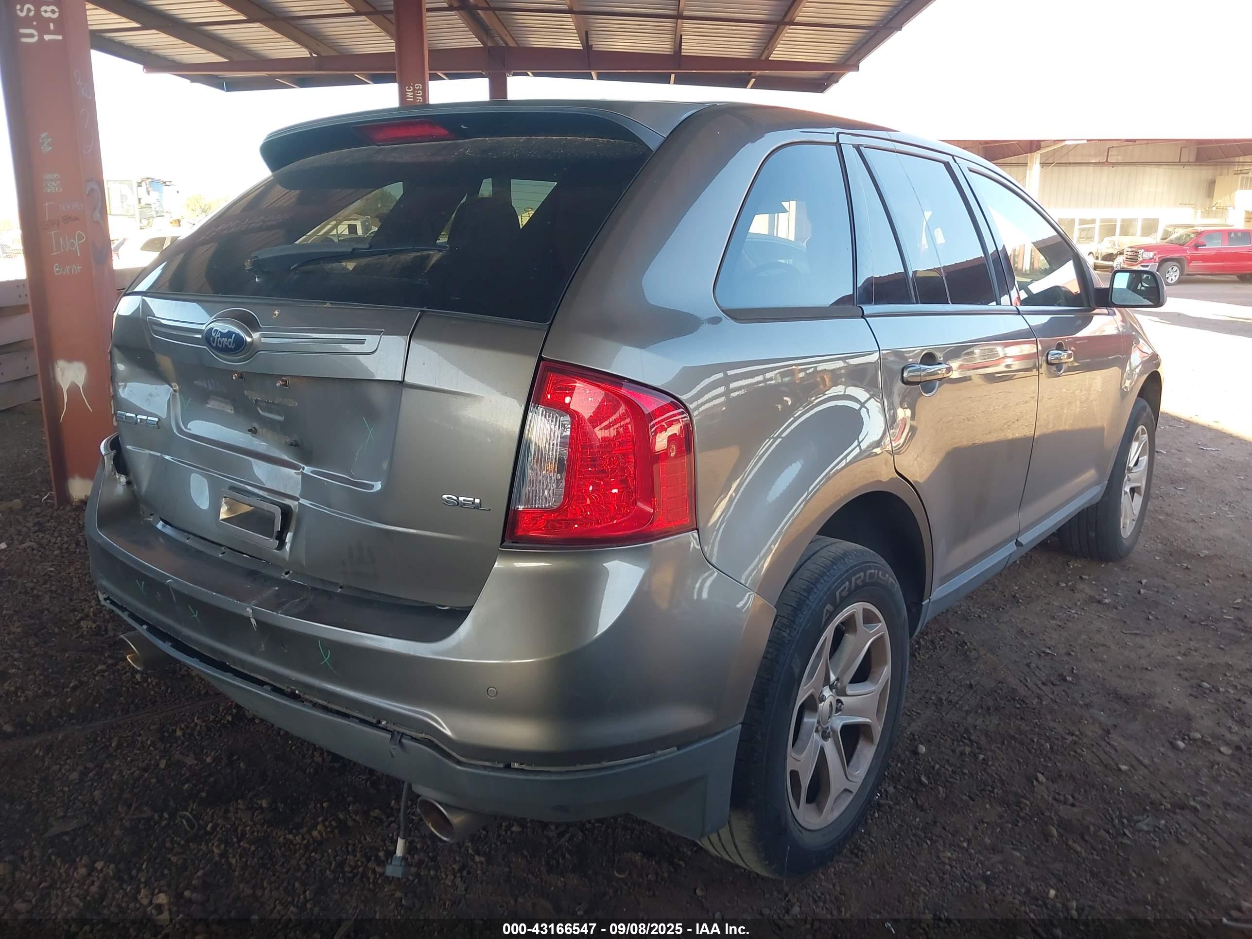 FORD EDGE image 4