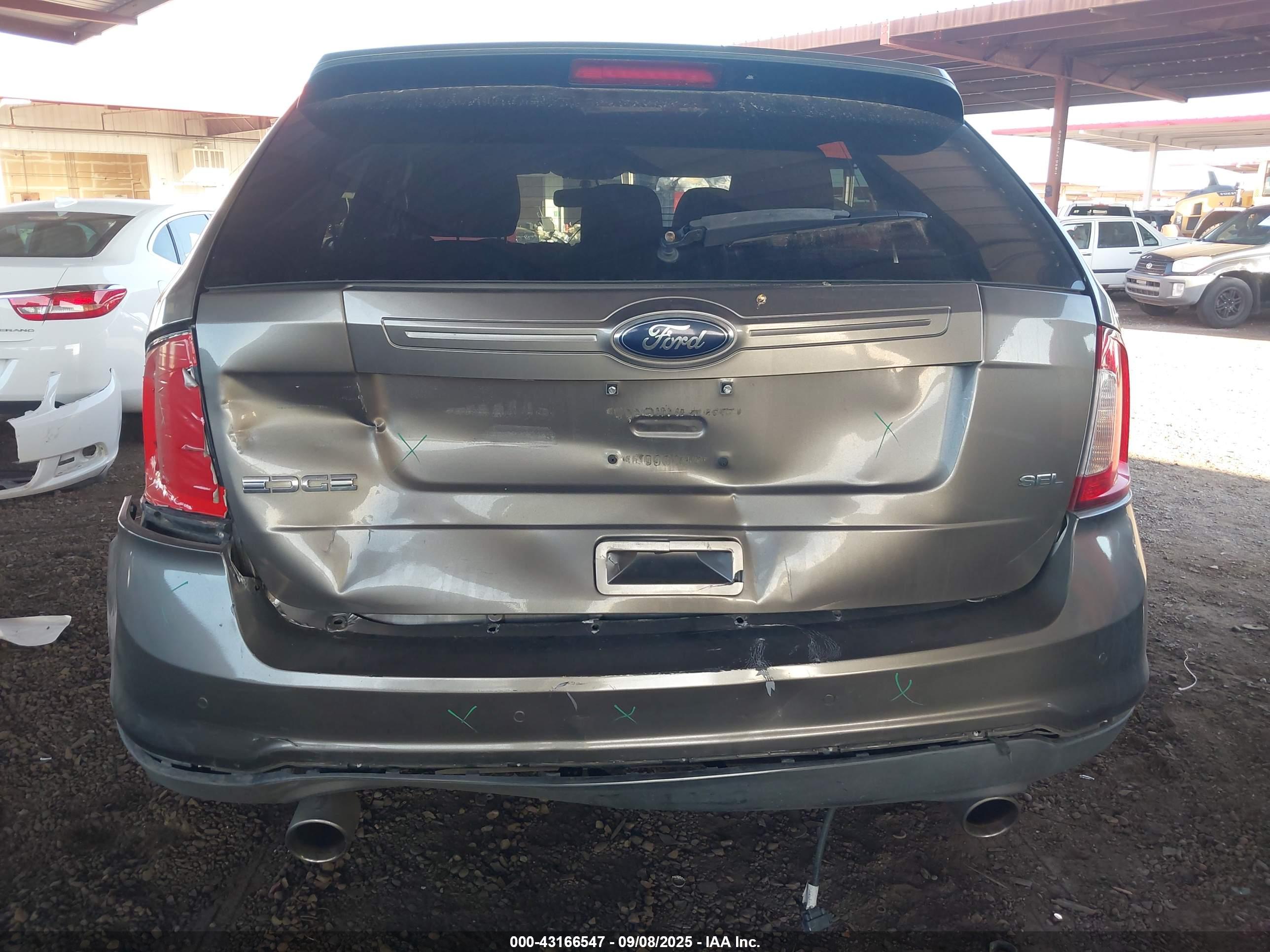 FORD EDGE image 6