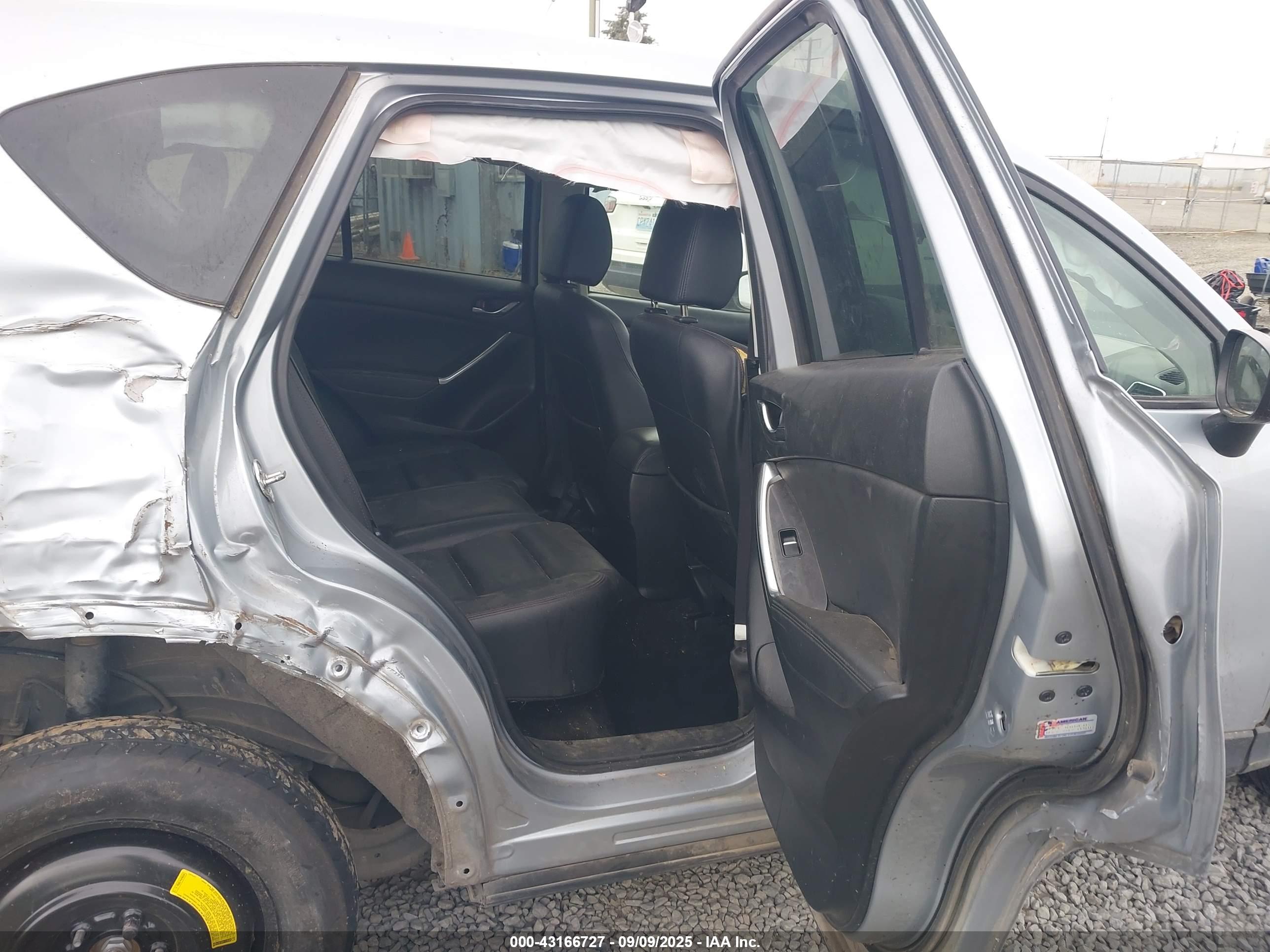 MAZDA CX-5 image 8
