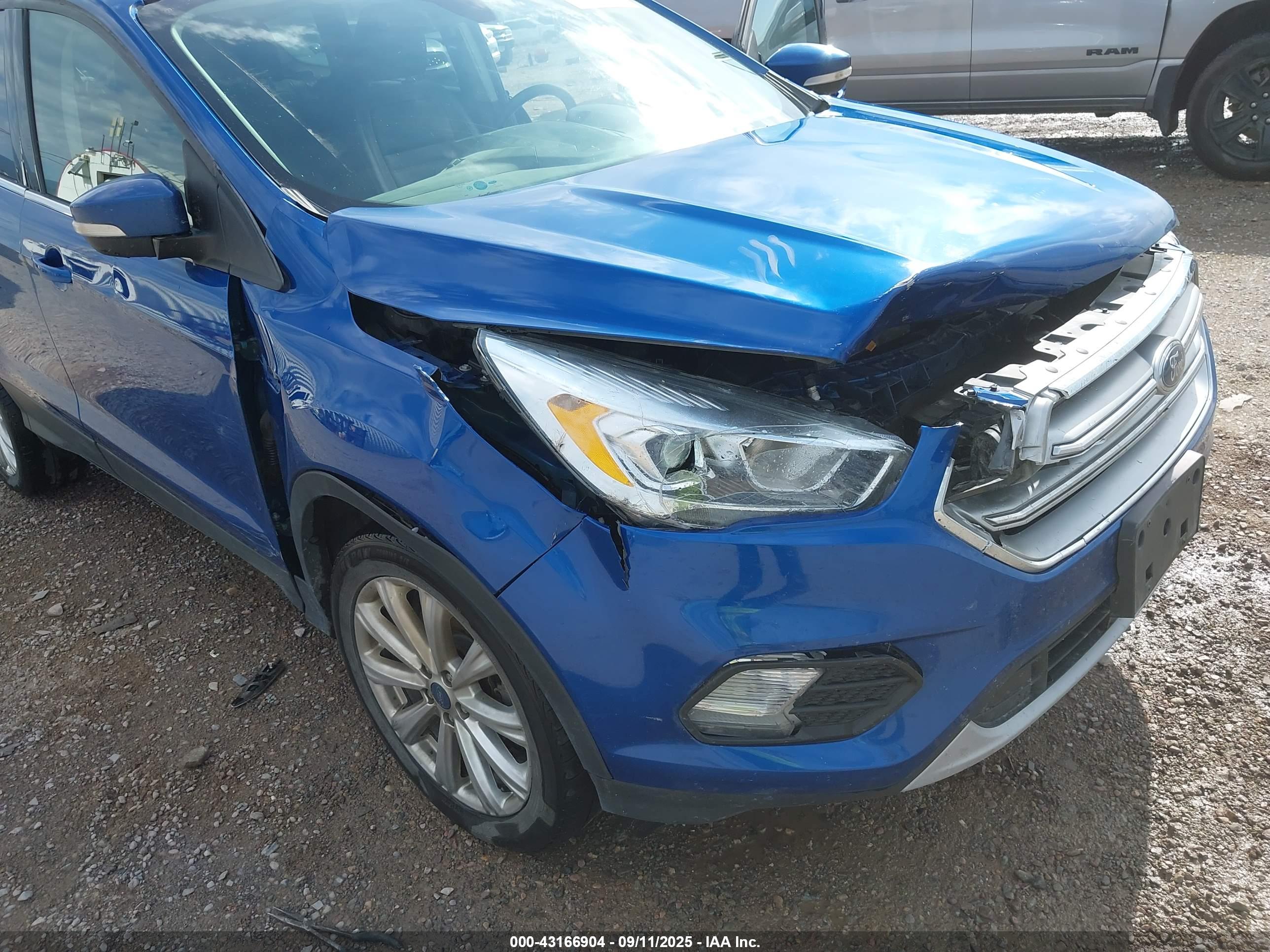 FORD ESCAPE image 6