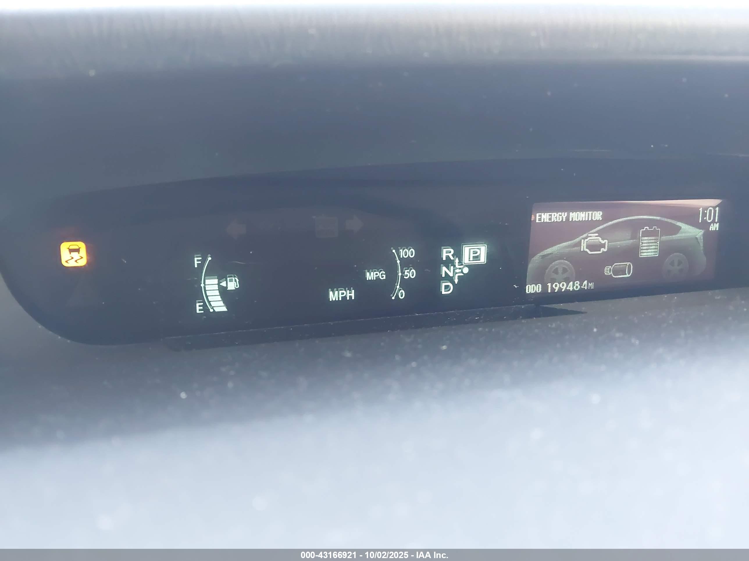 TOYOTA PRIUS image 7