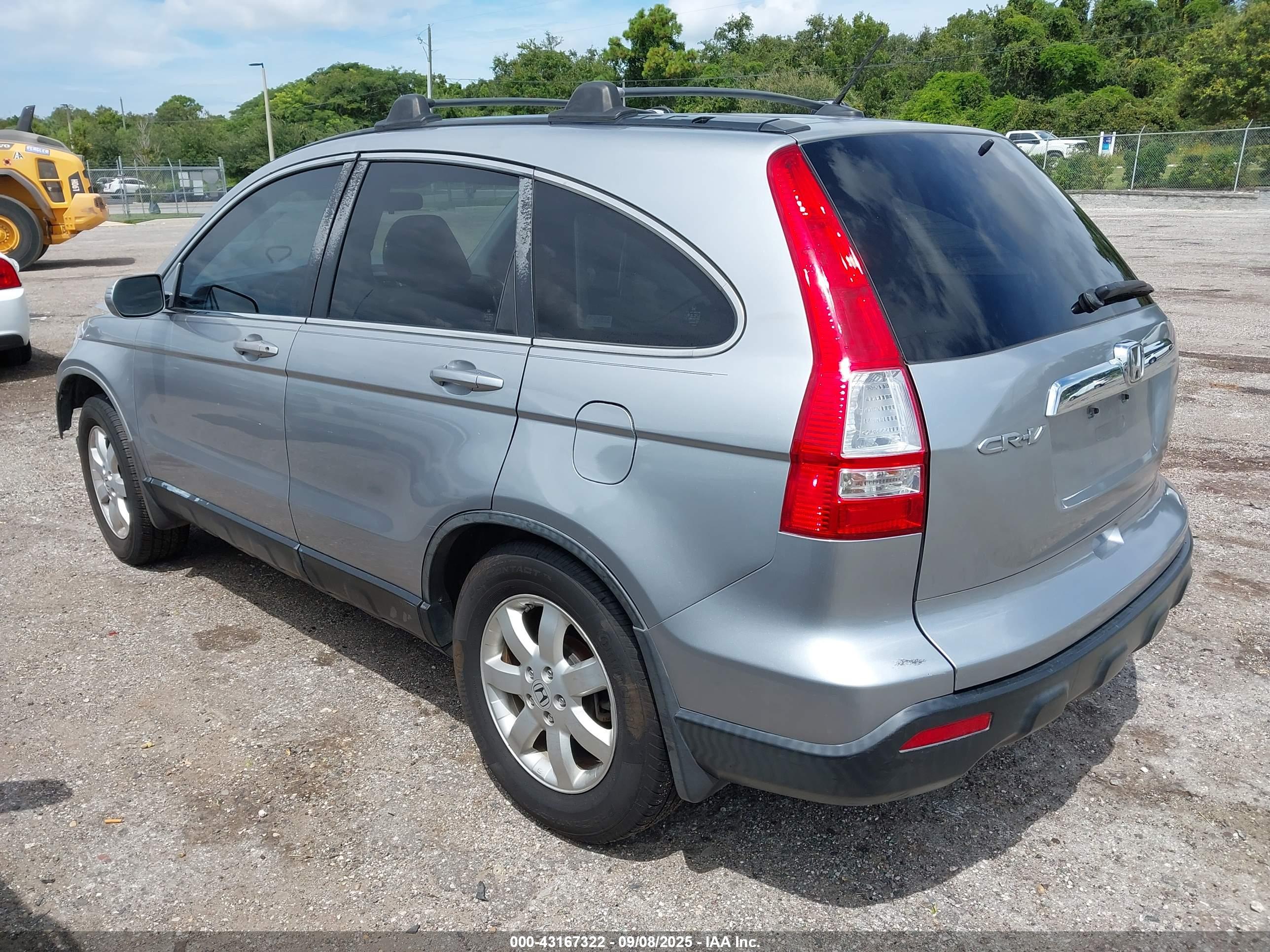 HONDA CR-V image 3