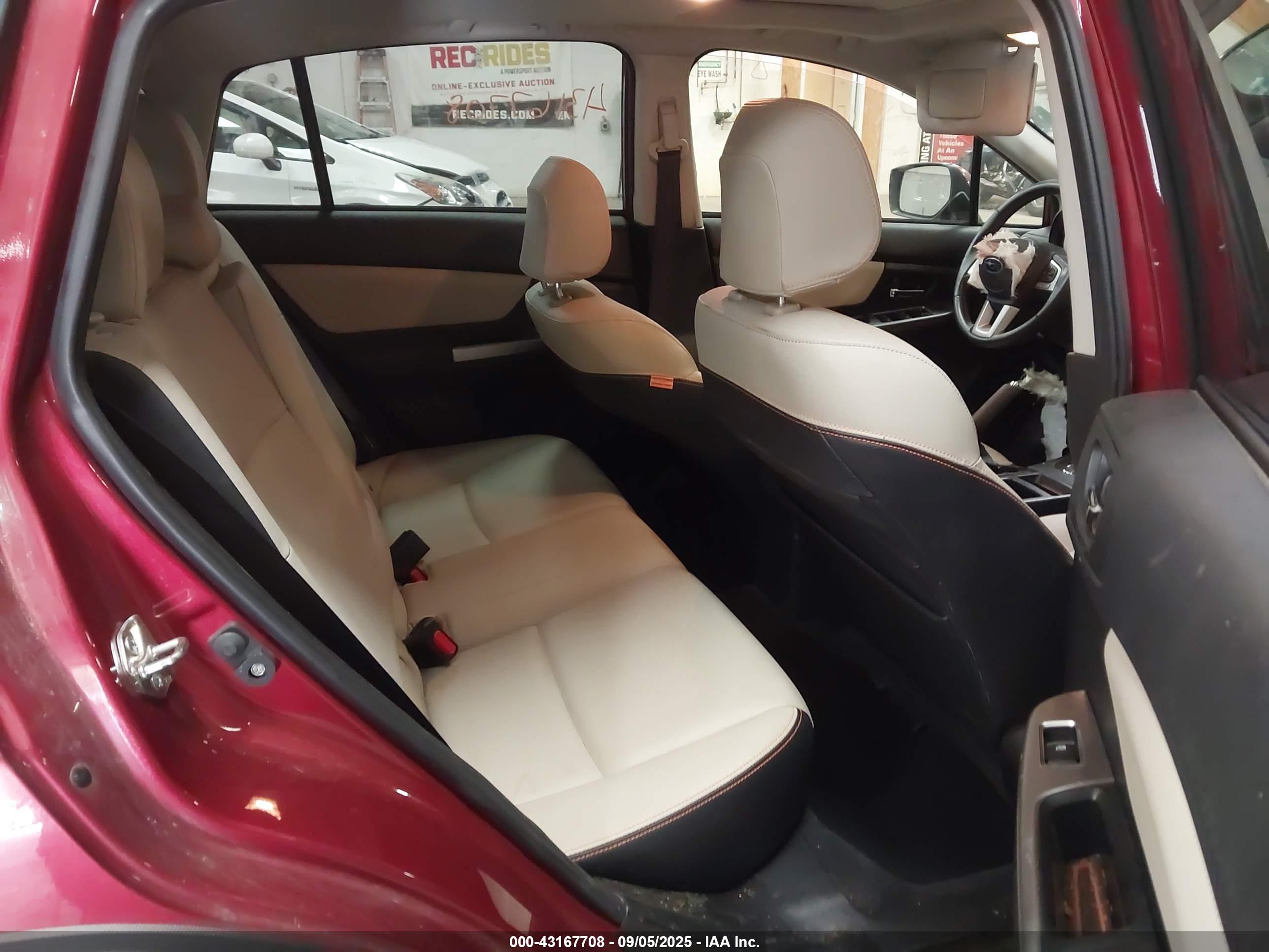 SUBARU CROSSTREK image 8