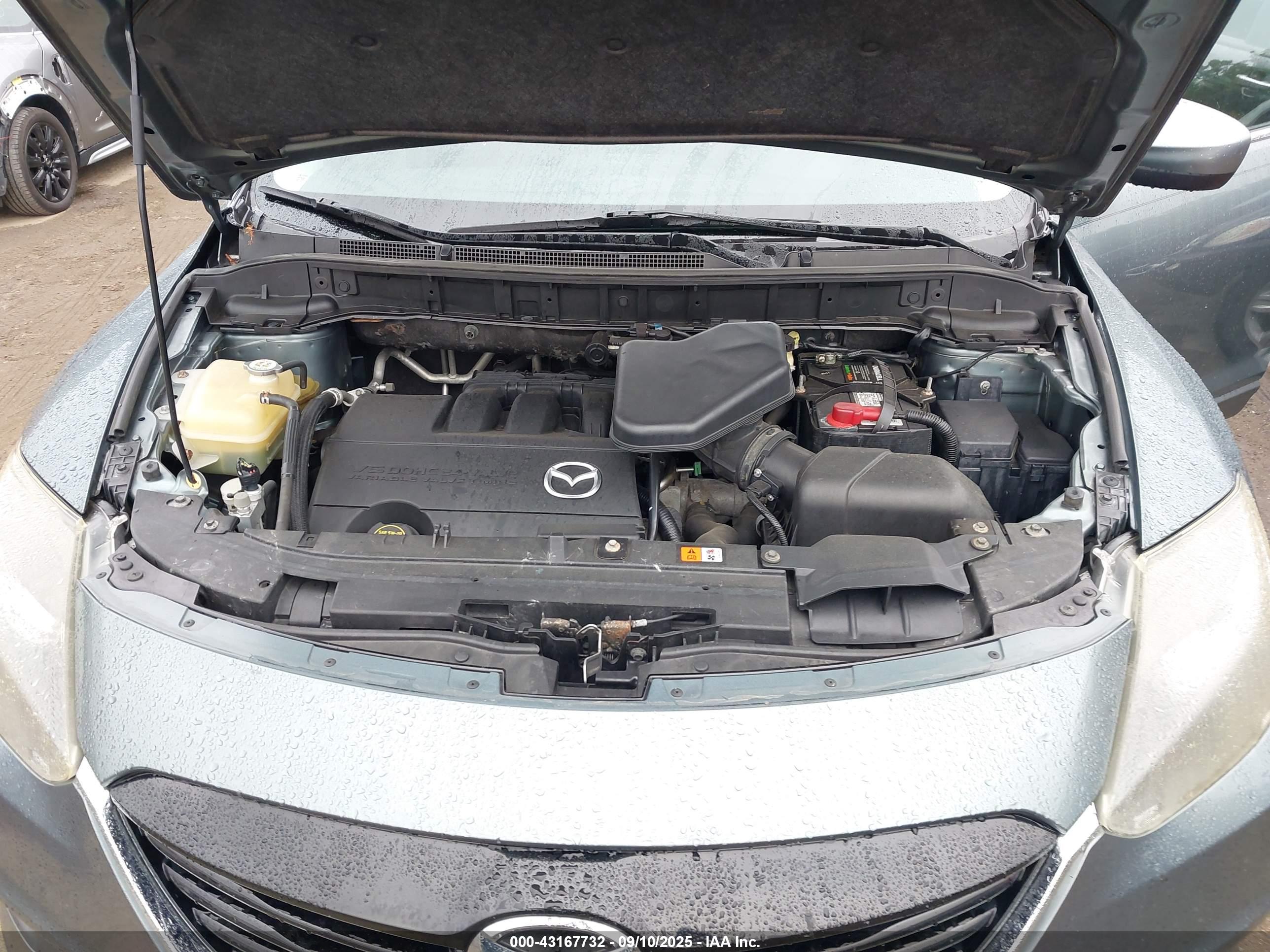 MAZDA CX-9 image 10