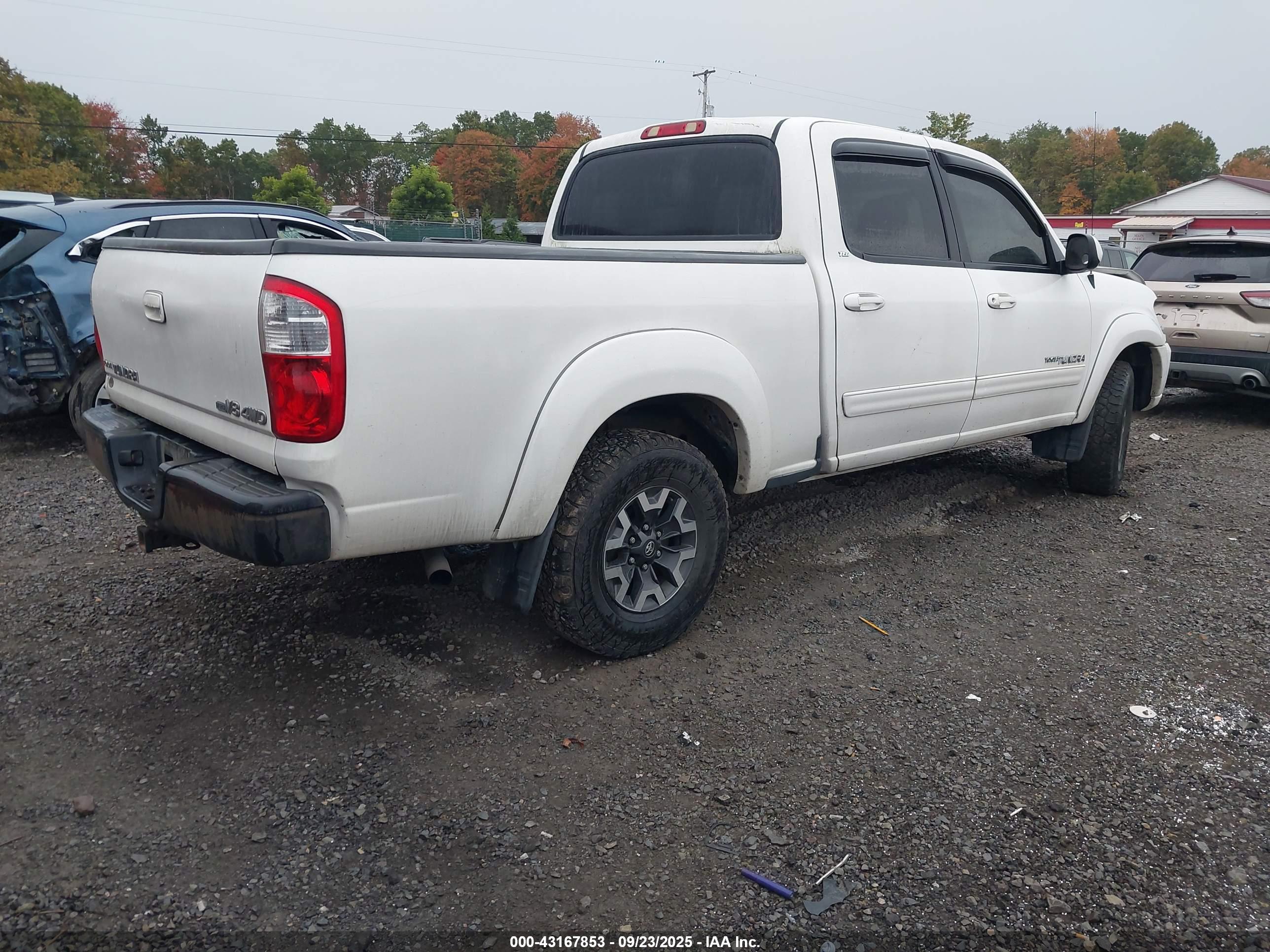 TOYOTA TUNDRA image 4