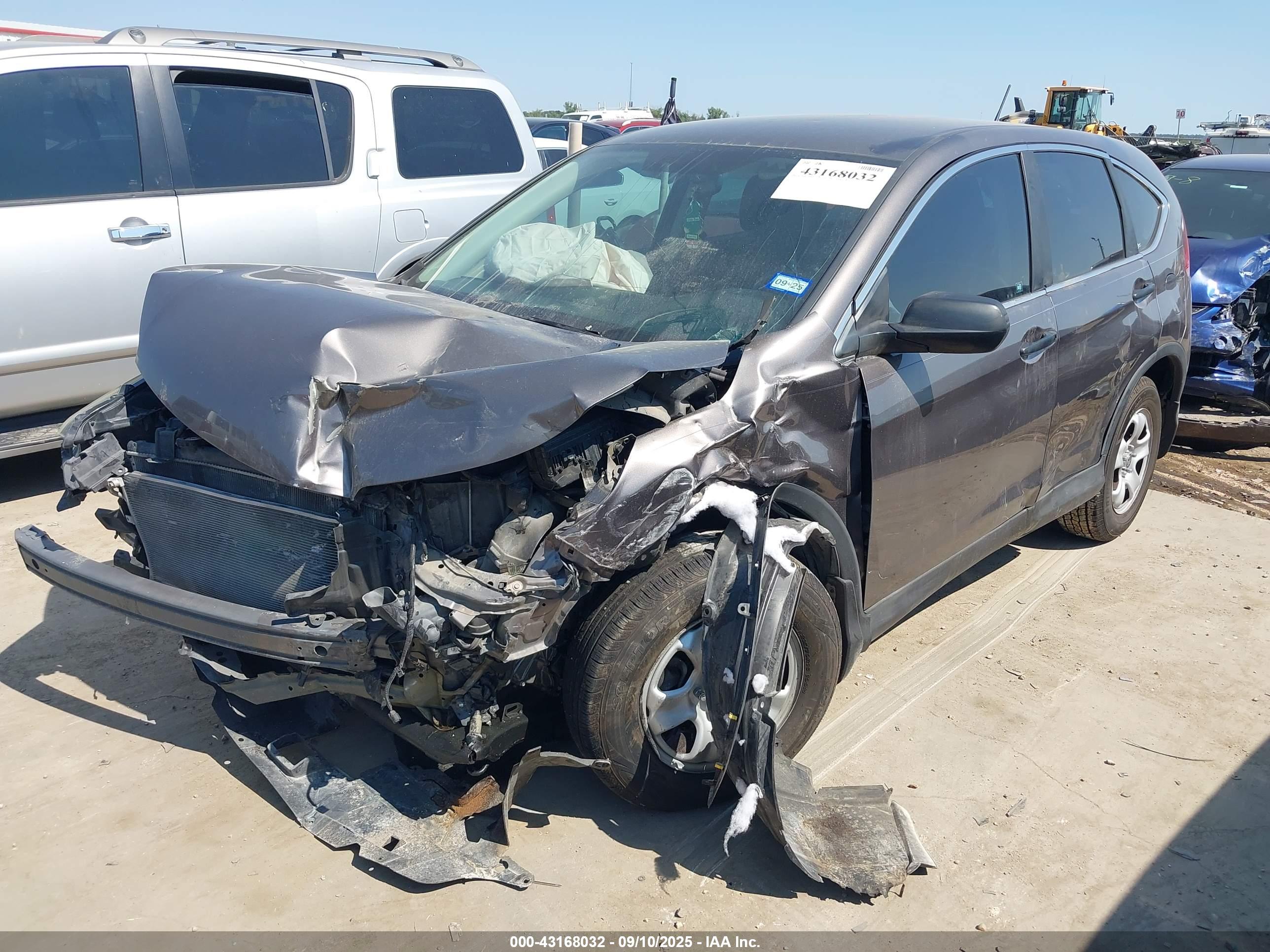 HONDA CR-V image 2