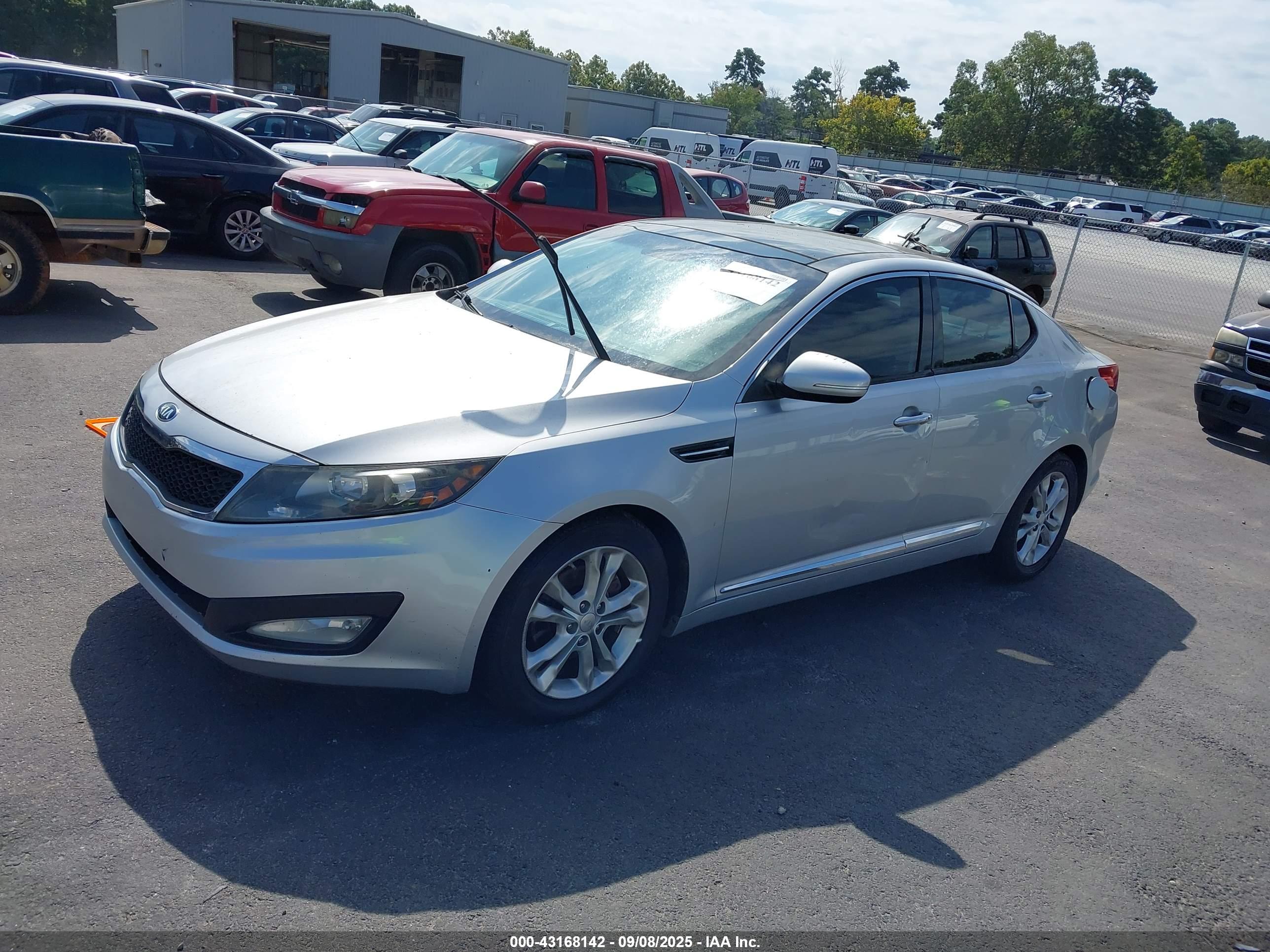 KIA OPTIMA image 2