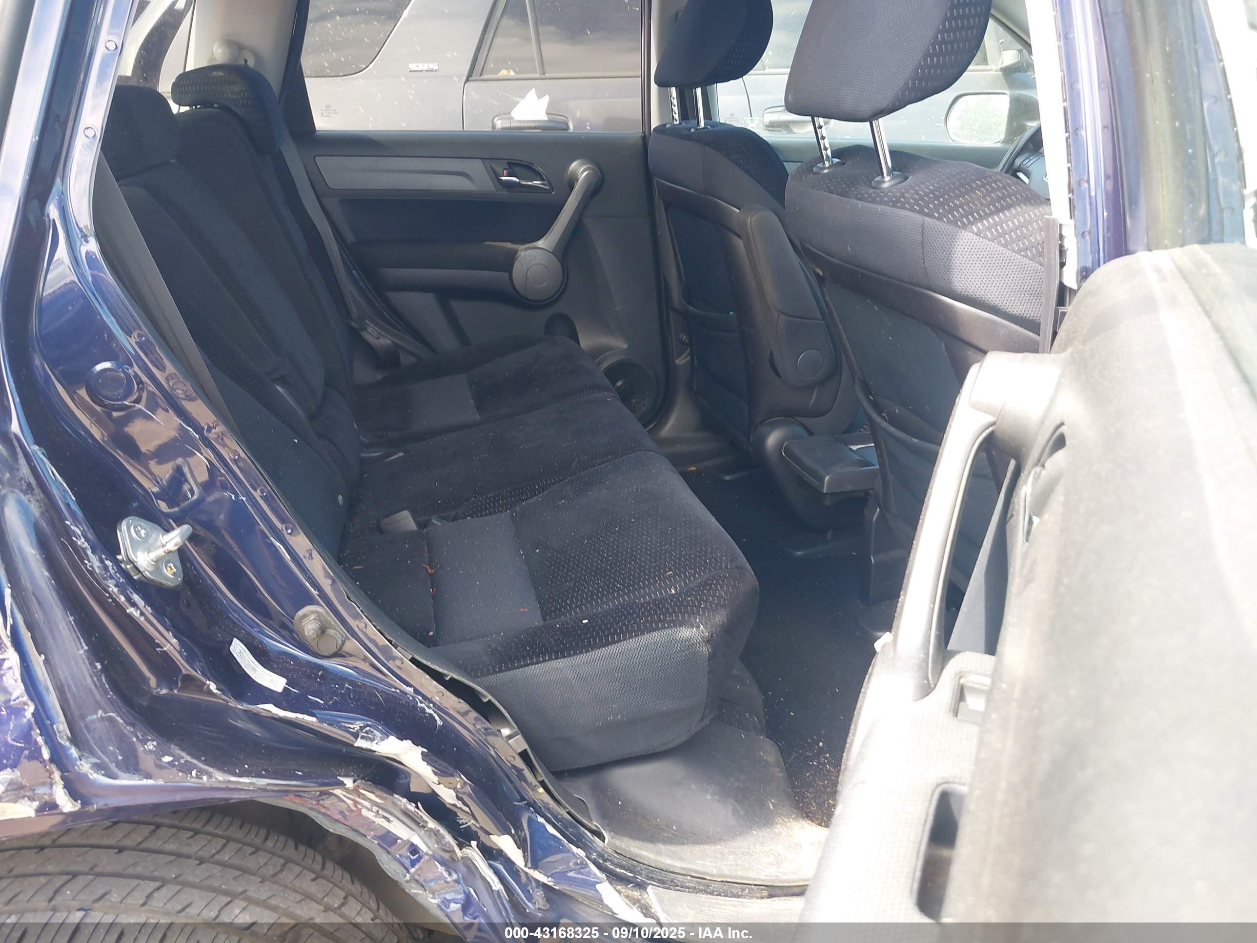 HONDA CR-V image 8