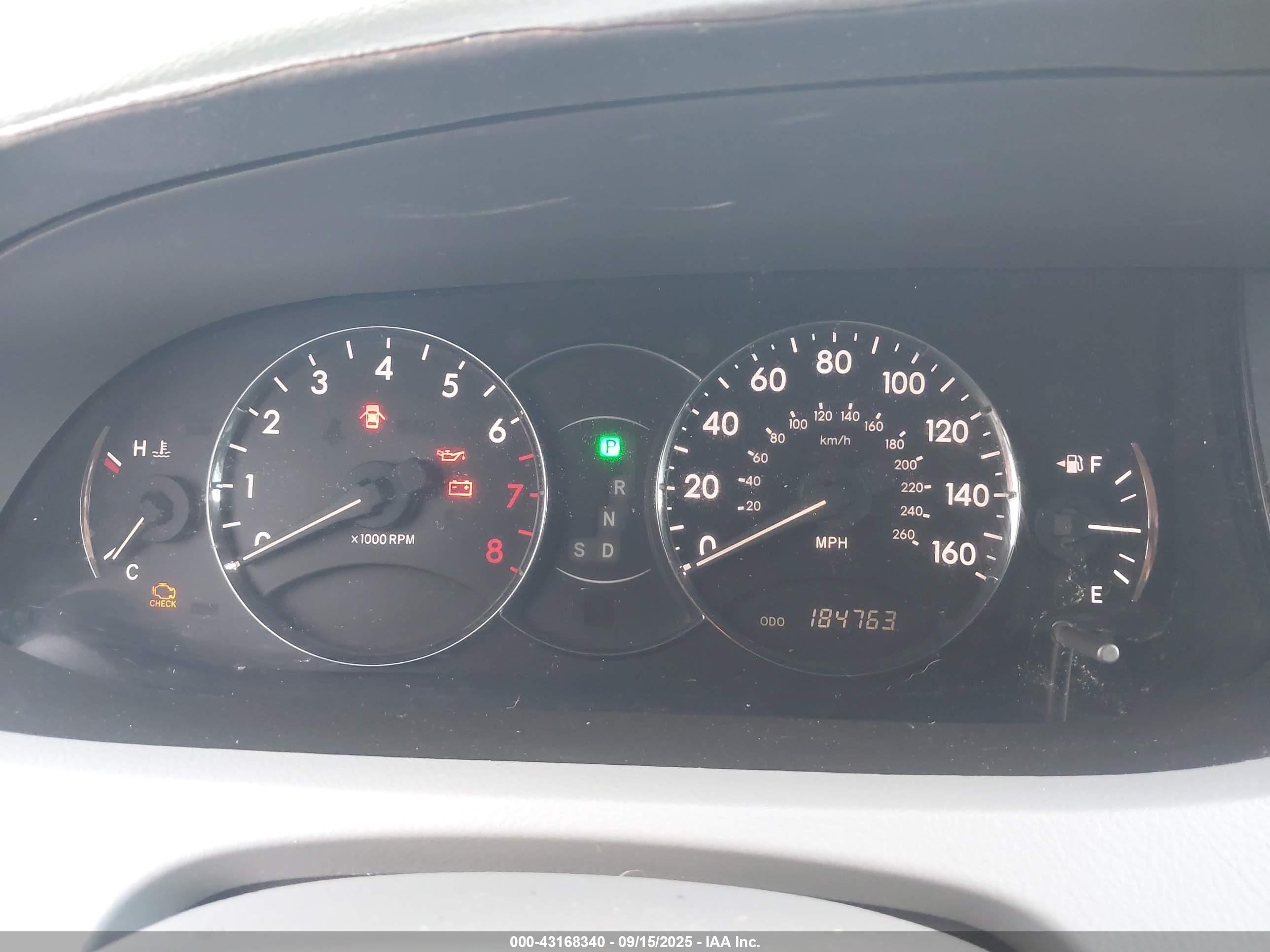 TOYOTA AVALON image 7