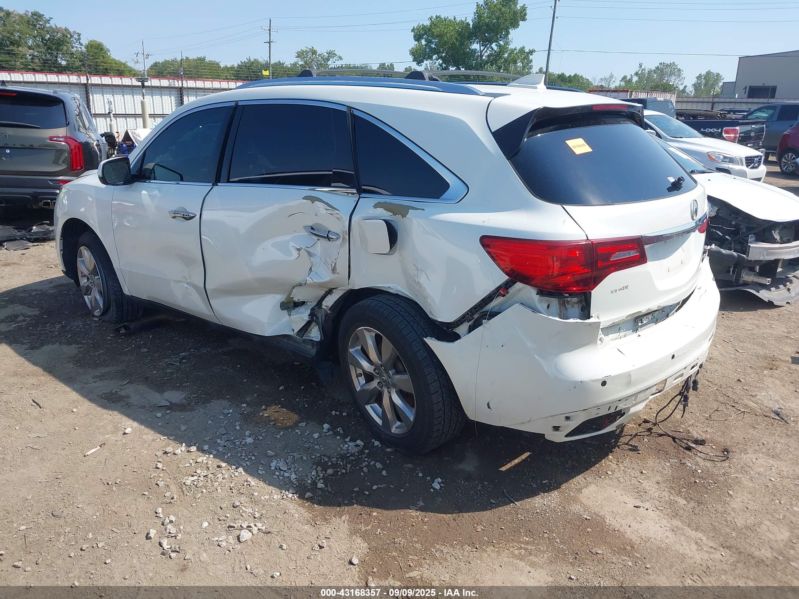 ACURA MDX image 3