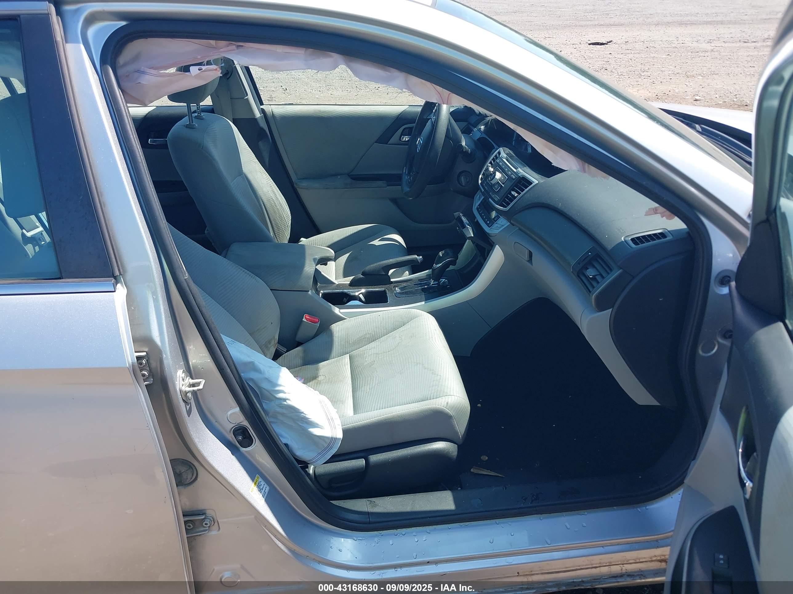 HONDA ACCORD image 5