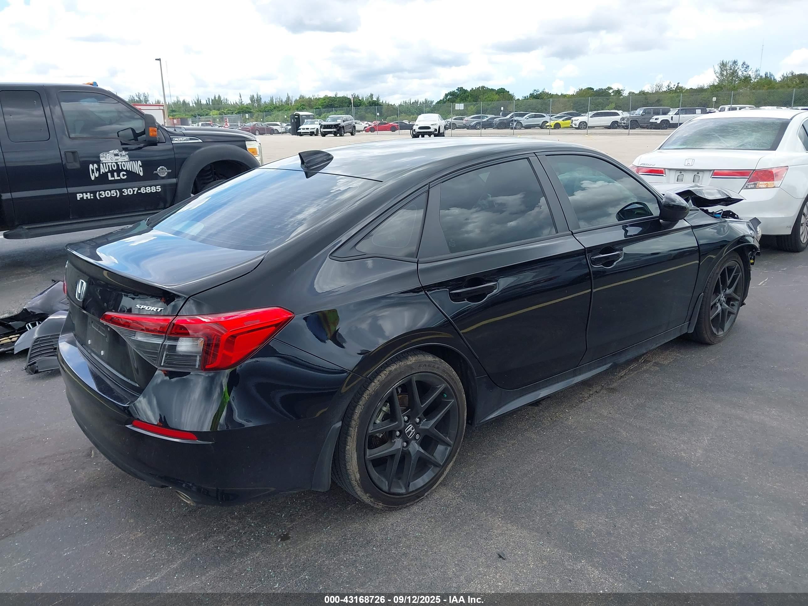 HONDA CIVIC image 4