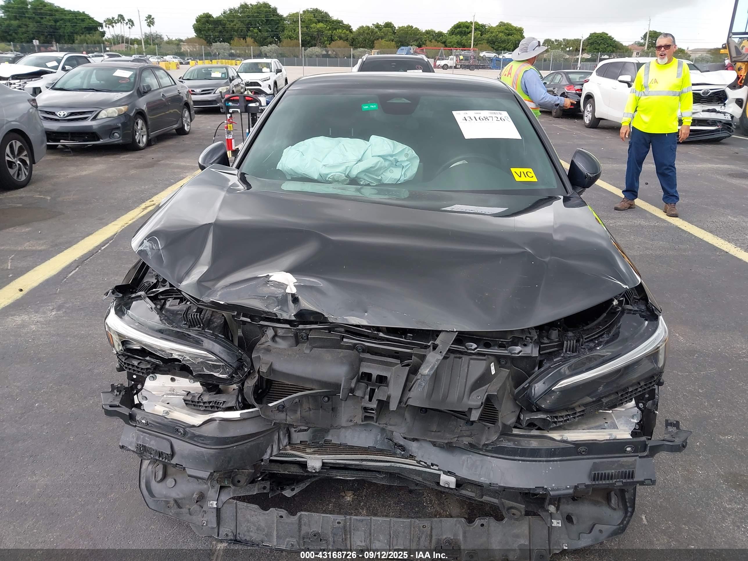 HONDA CIVIC image 6