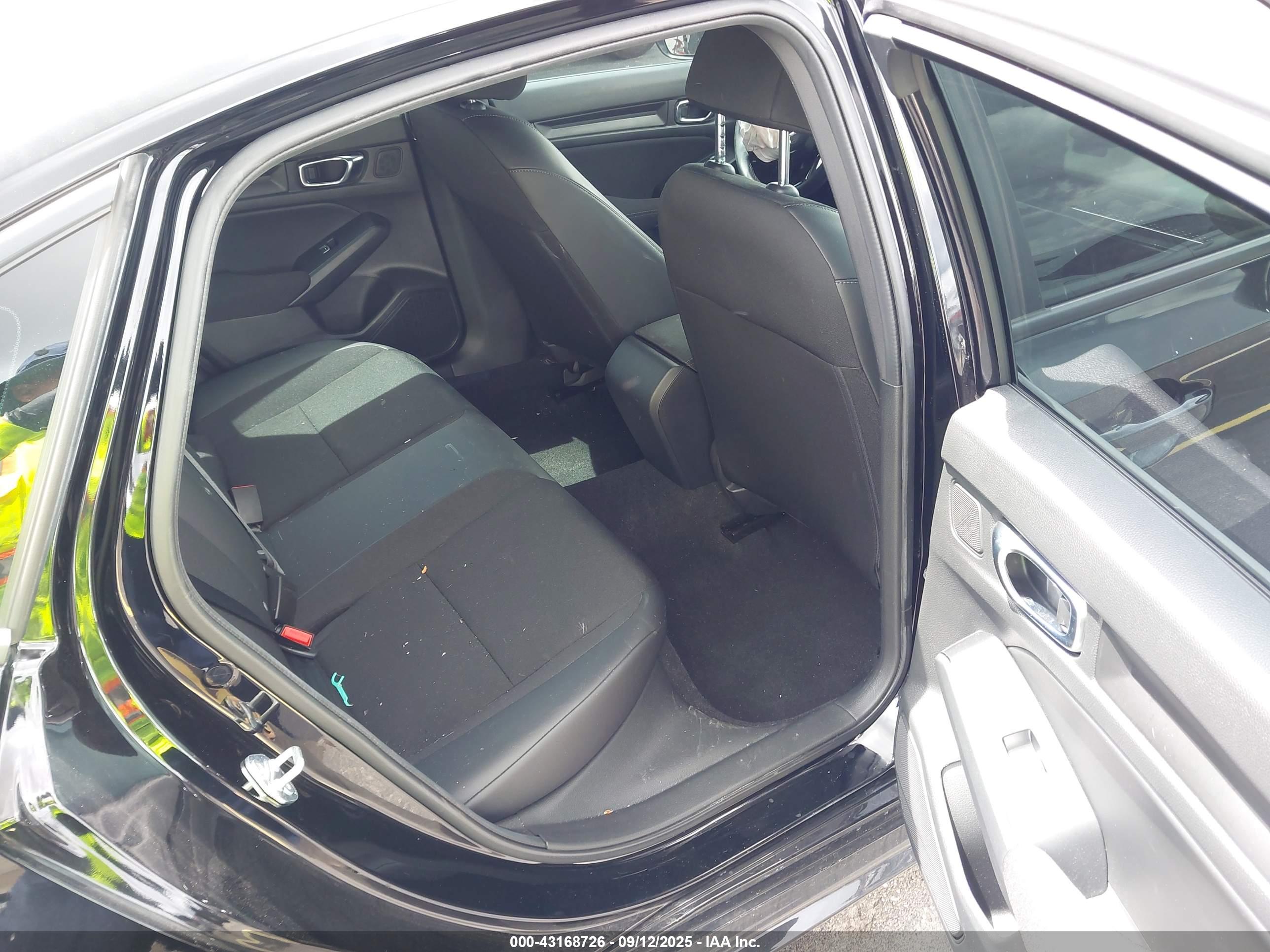 HONDA CIVIC image 8