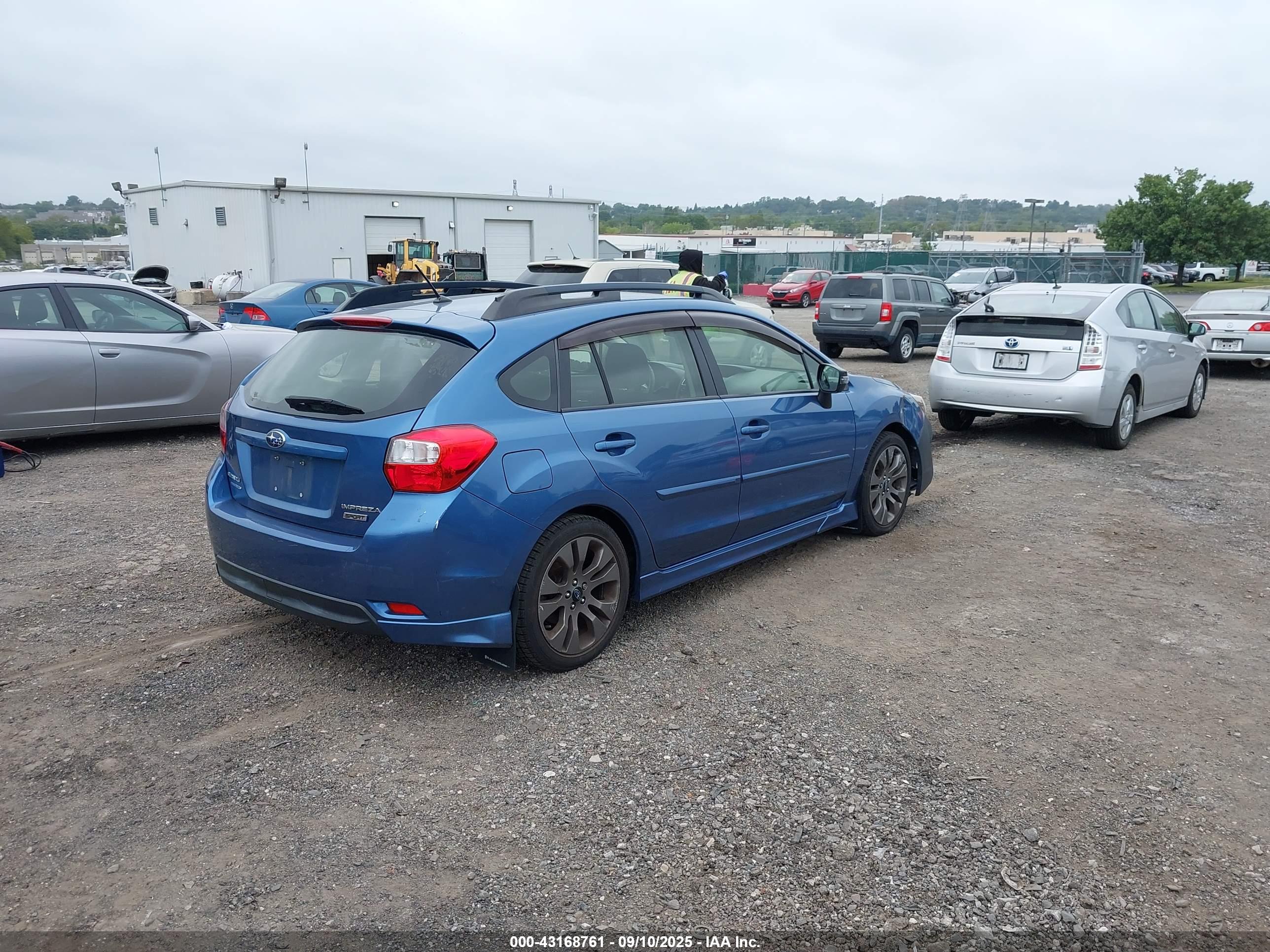 SUBARU IMPREZA image 4