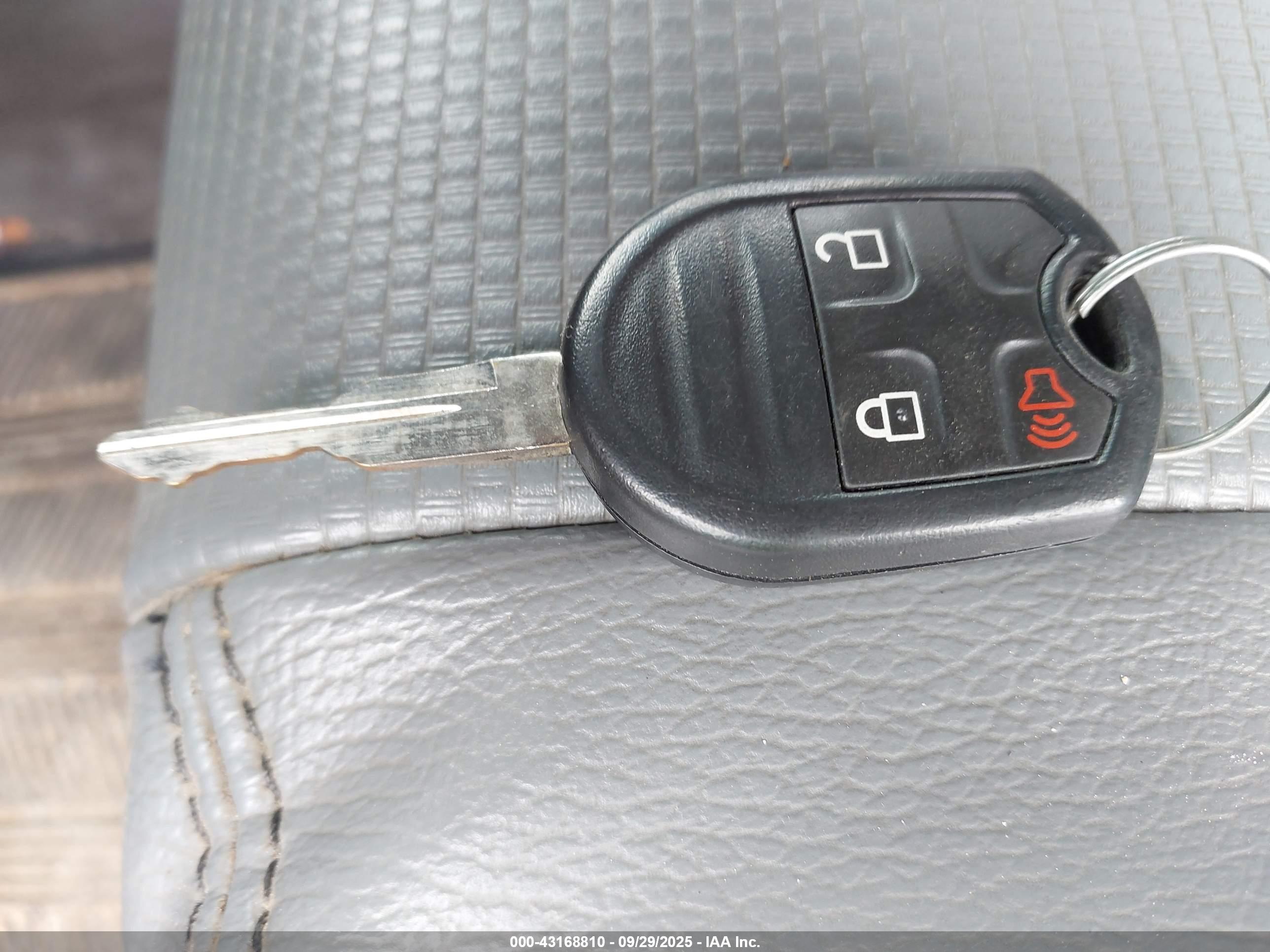 FORD F-150 image 11