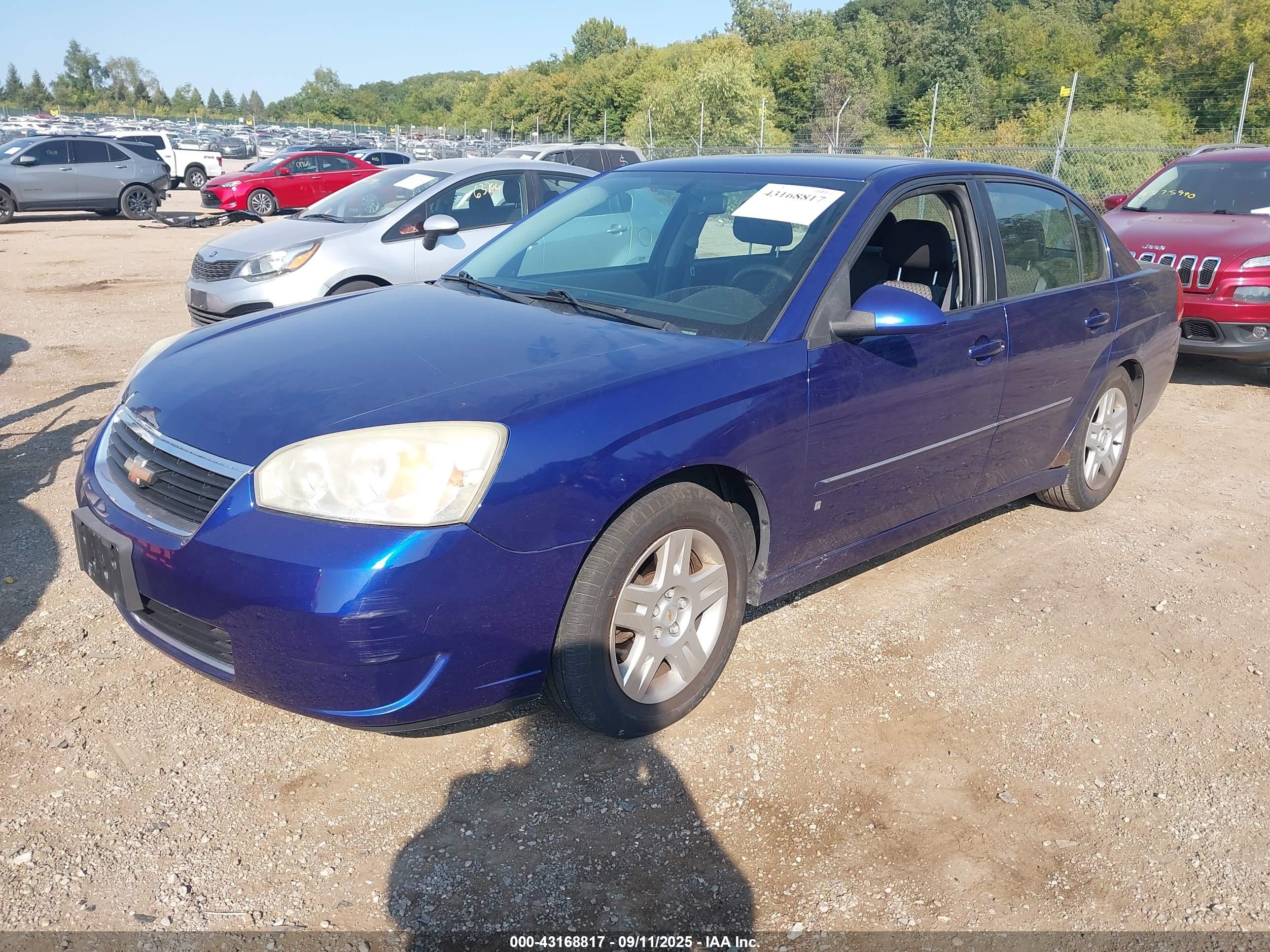 CHEVROLET MALIBU image 2